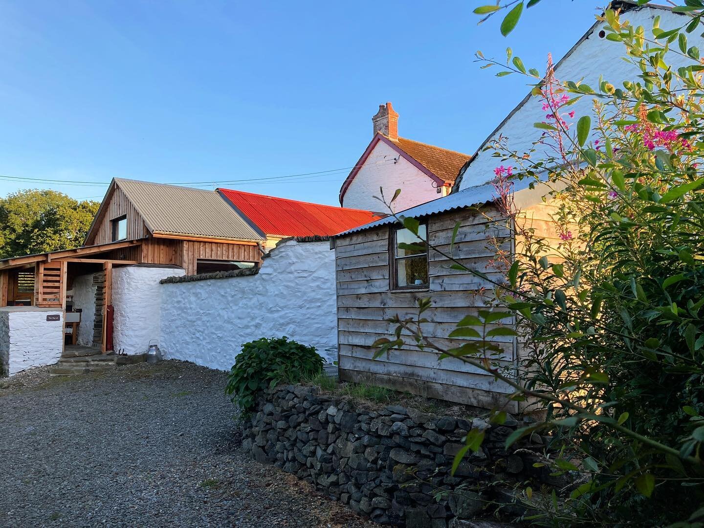 A multitude of colours and materials mingling happily together in the summer sun!

#farmitecture 
 #cabins #barns #holidayaccommodation #westwales #aberaeron #visitaberaeron #cardiganbay #aeronvalley #escapethecity #cabinlife