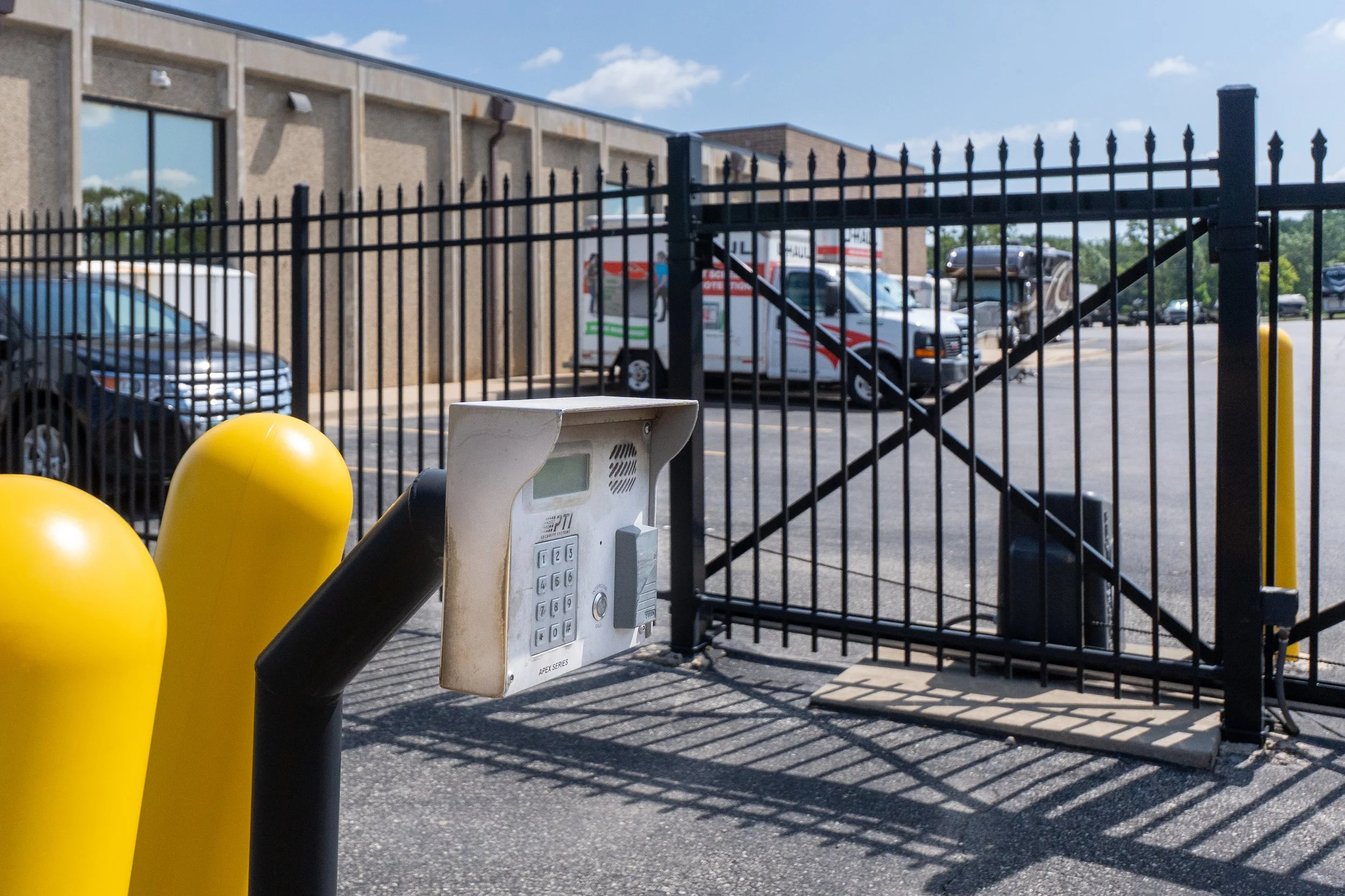 gate-keypad-storage-elmhurst.jpg.jpg