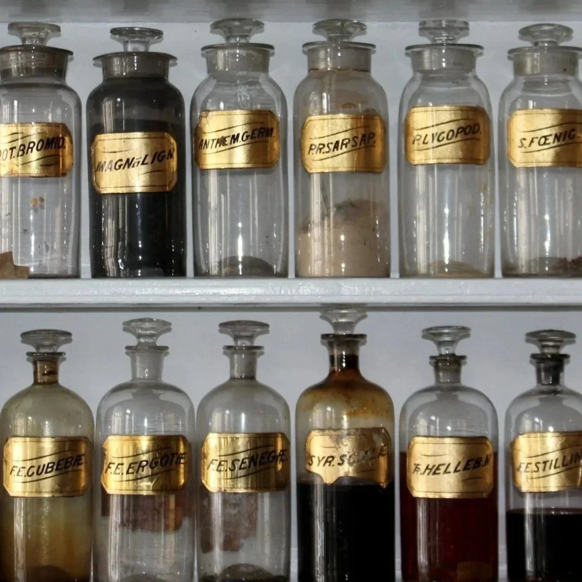 vintage medicine bottles. acupuncture is safe with migraine medication