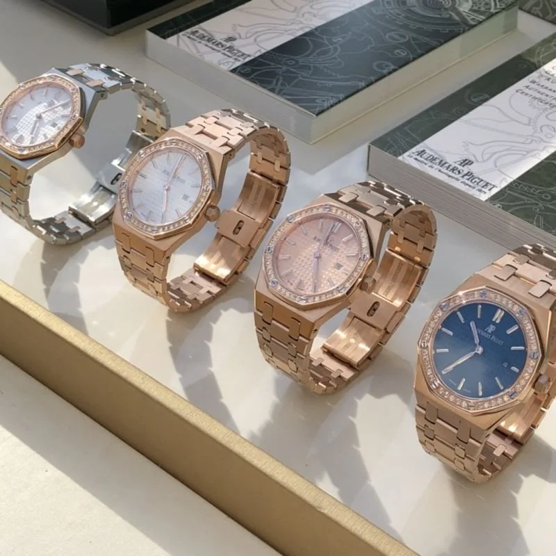 Audemars Piguet Royal Oak 67651 Ladies Diamond Quartz Watch