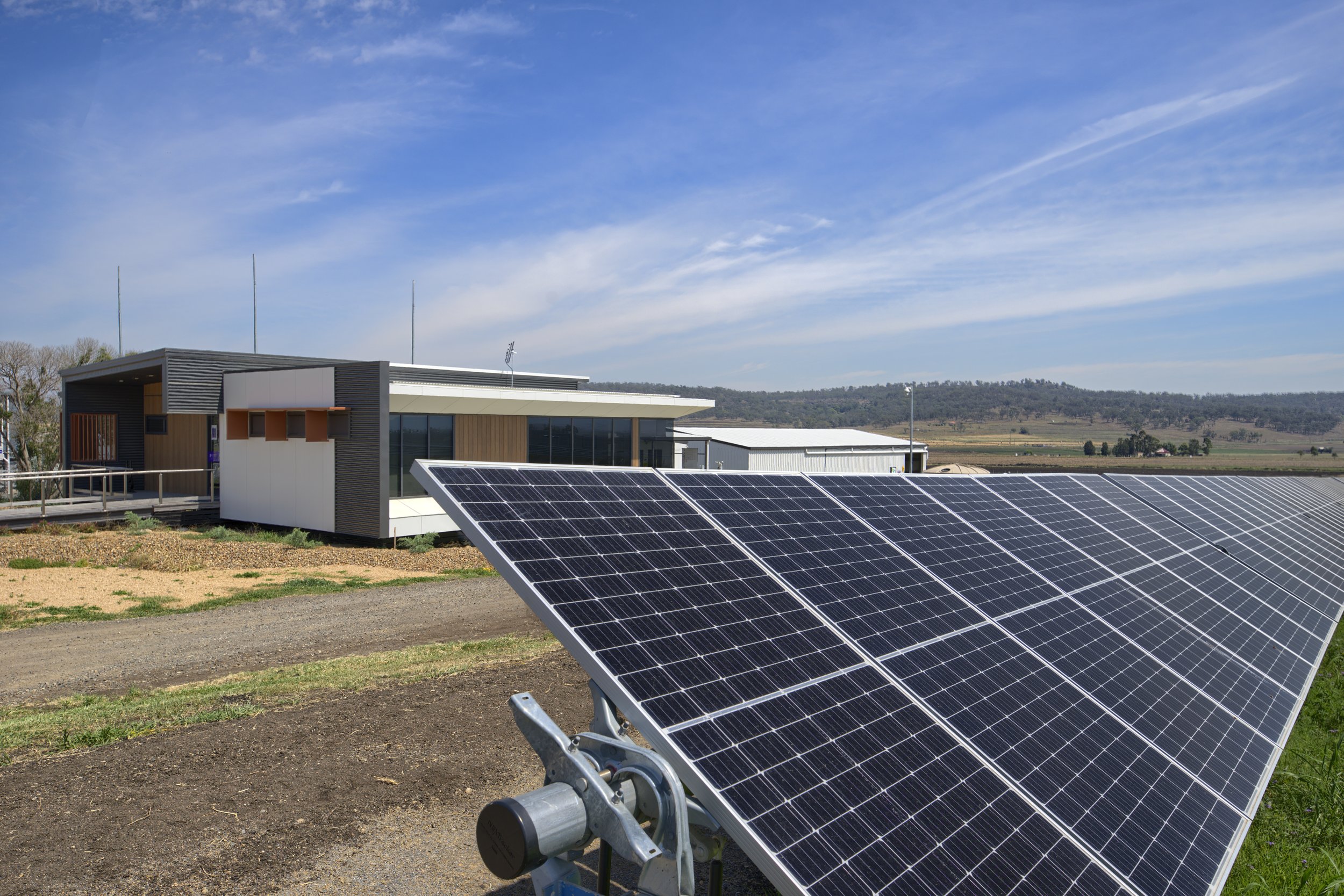 Warwick Solar Farm IMG0013_r 3000.jpg