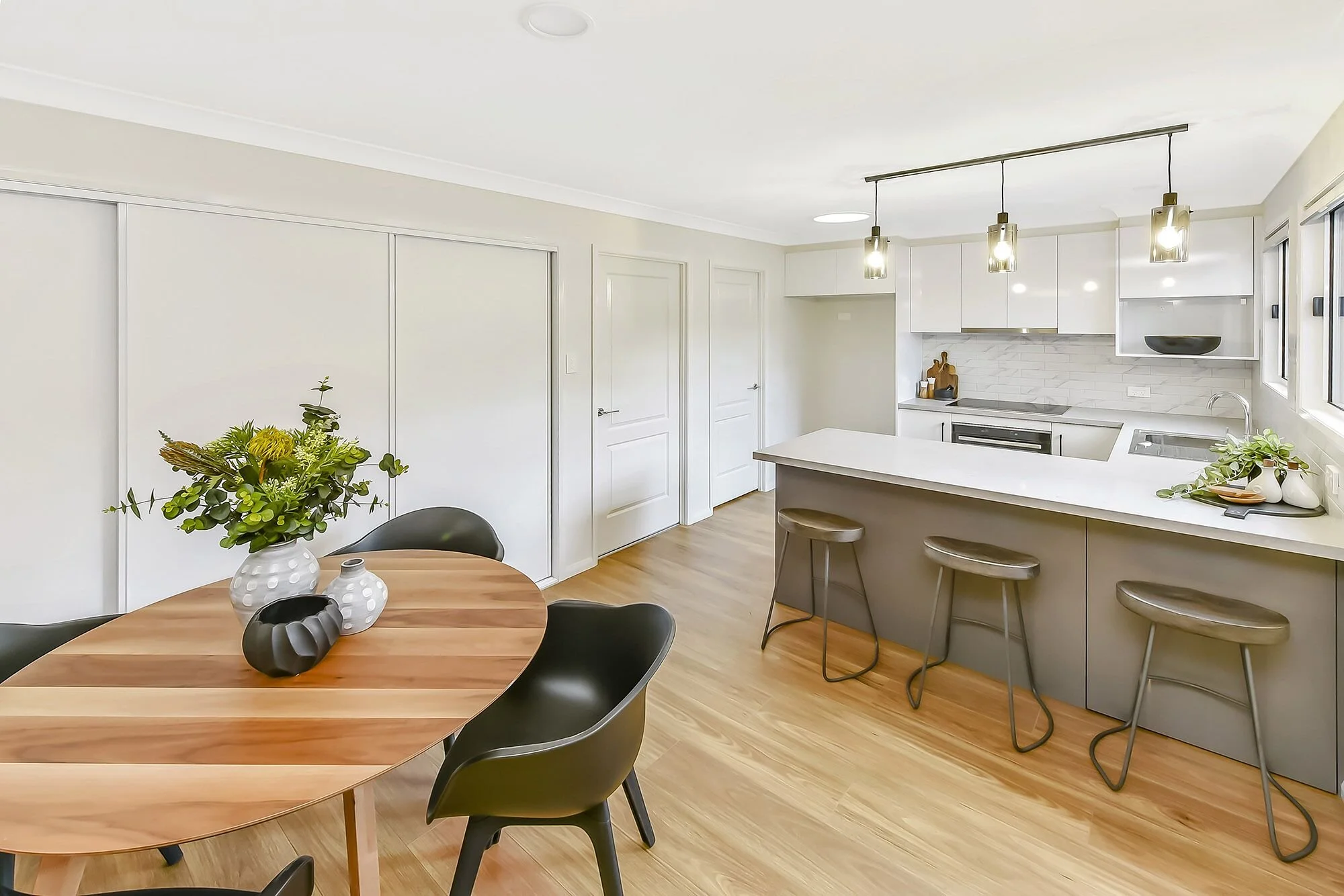 Ardenvale Cooper St unit 3 kitchen.jpeg