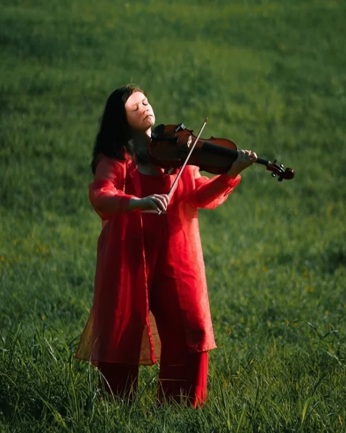 🌟 **Three Tarot-thon Offerings That Aren&rsquo;t Tarot!** 🌟

Our Tarot-thon includes more than Tarot this year &mdash; see read on to learn about three beautiful **non-Tarot** offerings you can book right now through the link in our bio. ✨ All proc