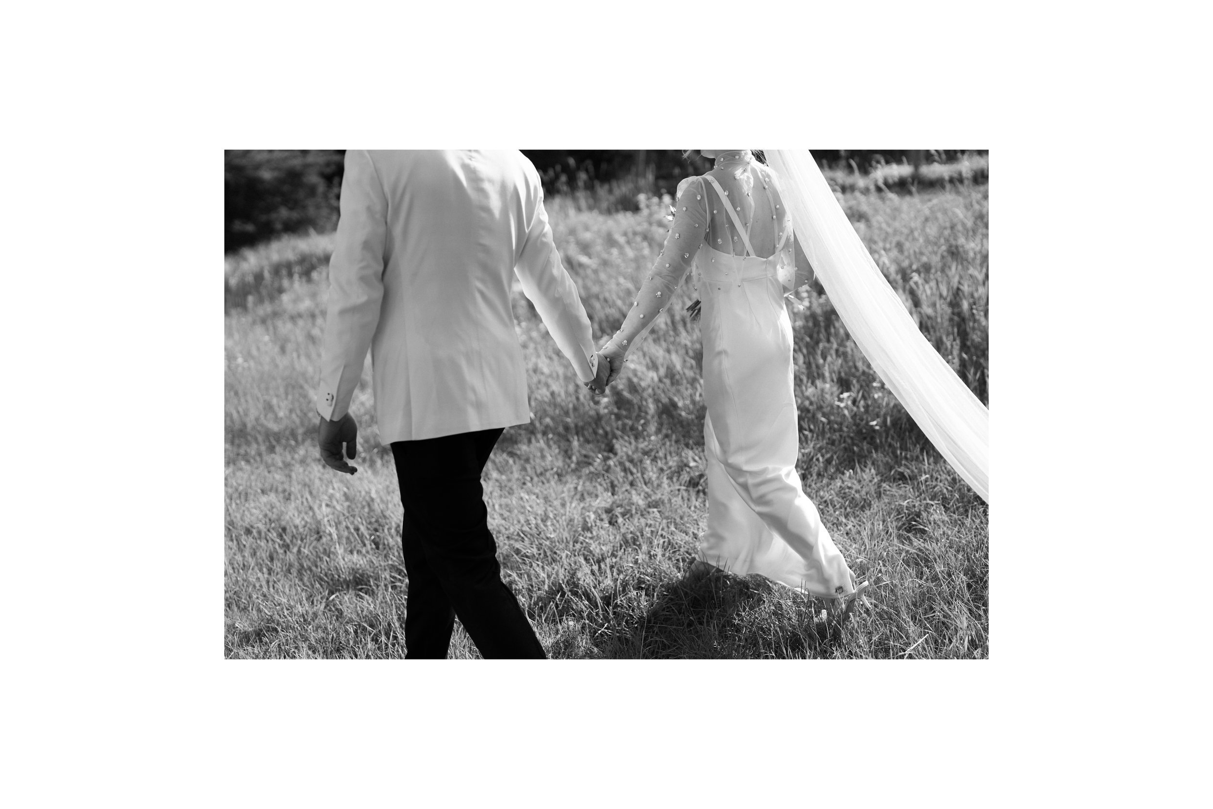 Jackson Hole Wedding Photographer. Film wedding Photography. Elizabeth Fillmore Bridal. Tracey Garcia Makeup Artist. White Tent Wedding. Tom Barnett Tux