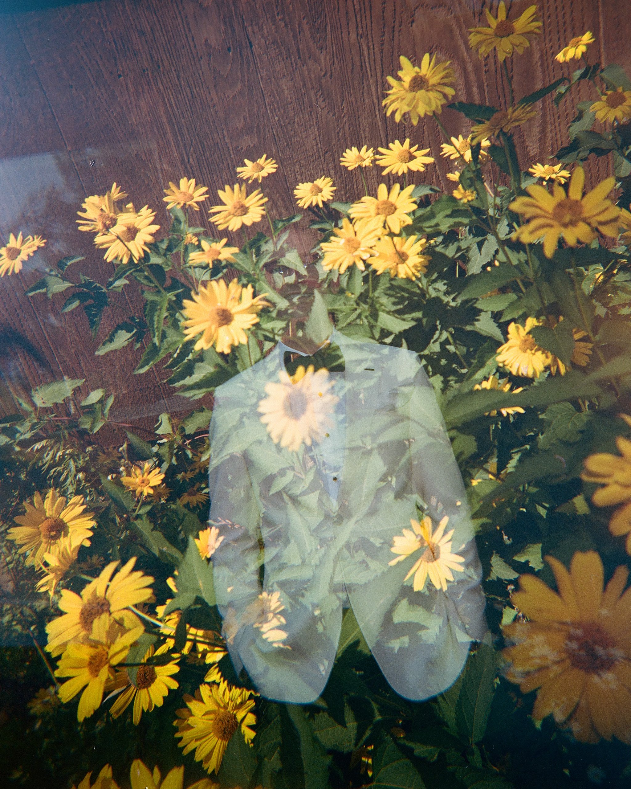 Jackson Hole Wedding Photographer. Film wedding Photography. Tom Barnett Tux. Holga Photo