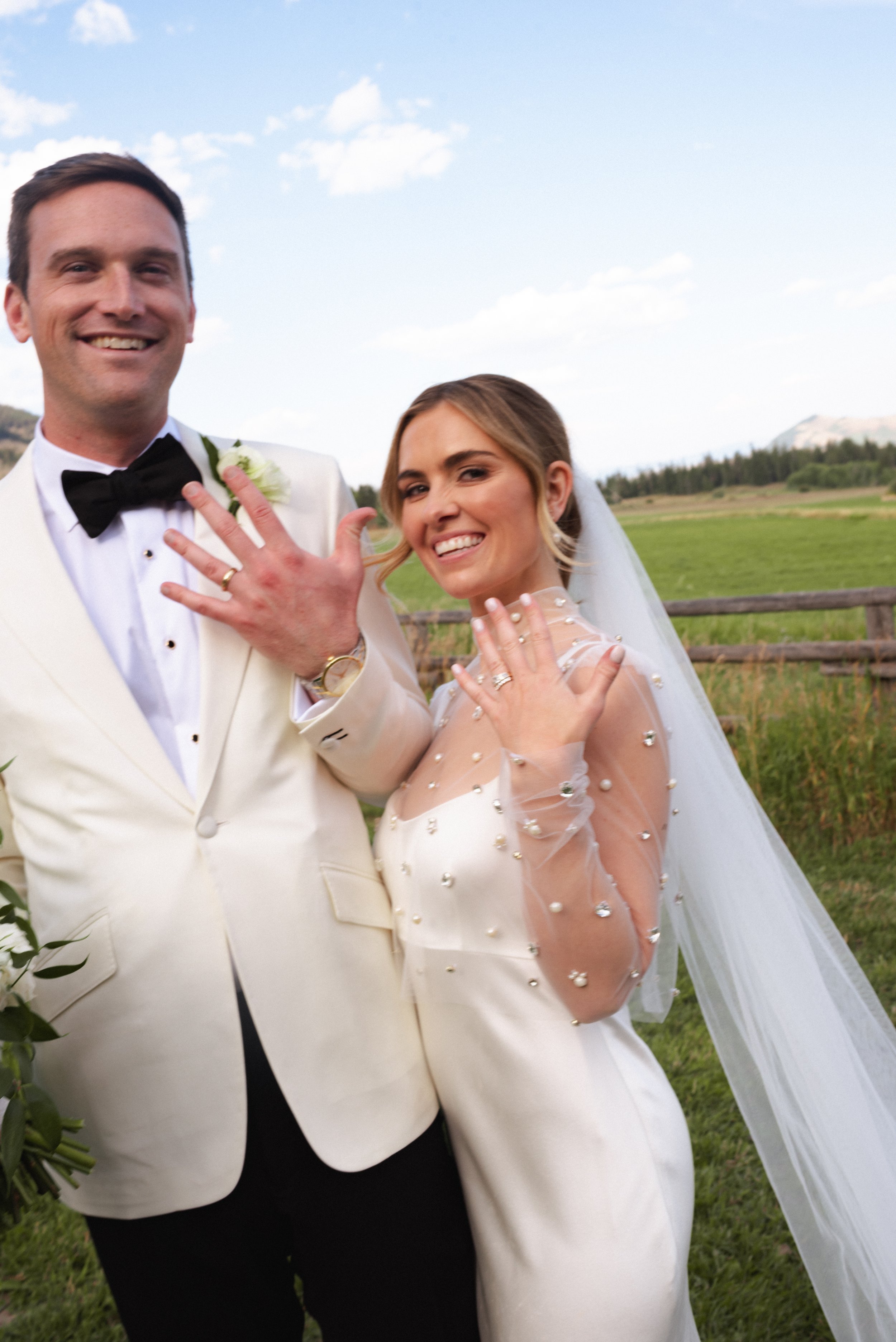 Jackson Hole Wedding Photographer. Film wedding Photography. Elizabeth Fillmore Bridal. Tracey Garcia Makeup Artist. White Tent Wedding. Tom Barnett Tux