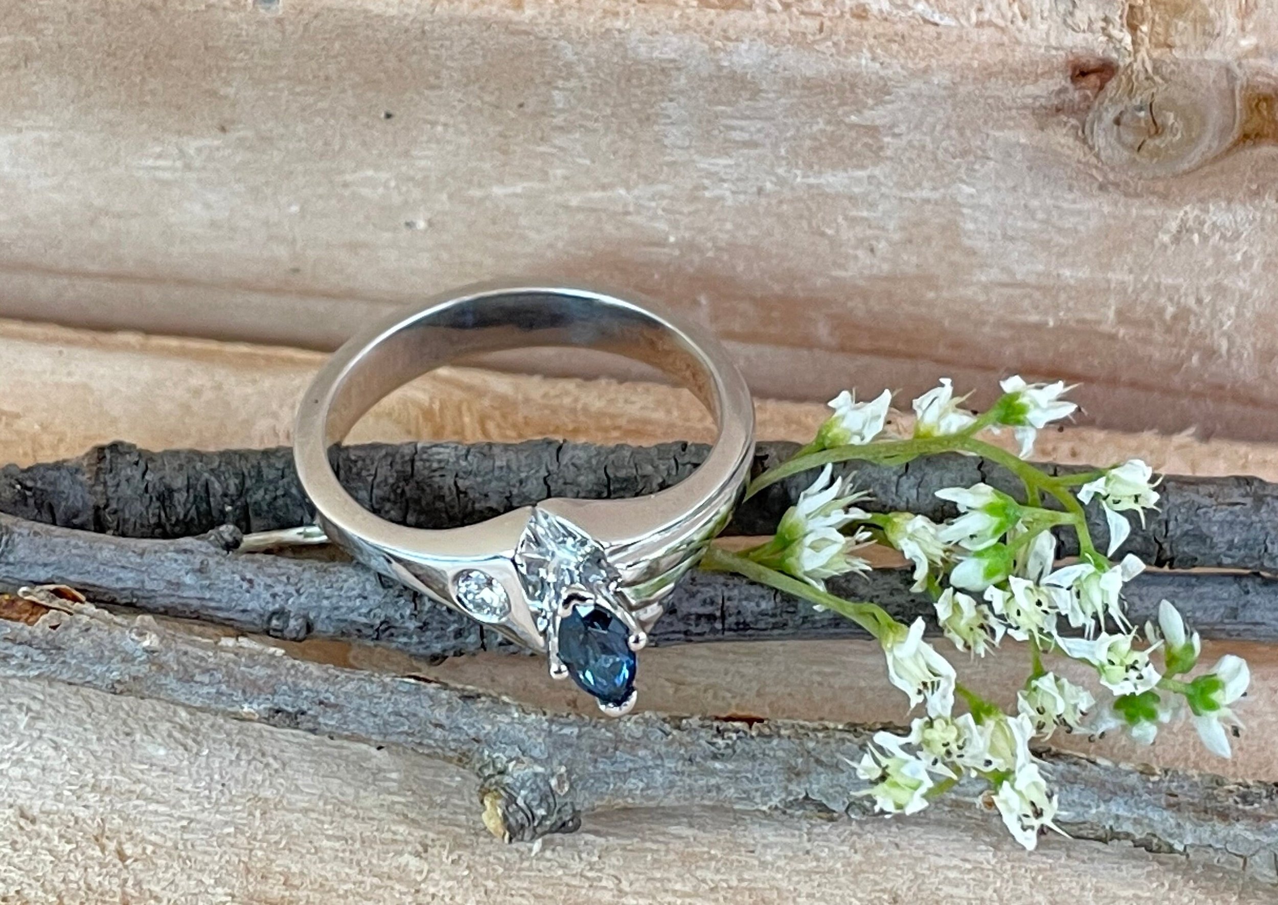 https://i.etsystatic.com/31024981/r/il/f7b786/3309925329/il_fullxfull.3309925329_q8a3.jpg