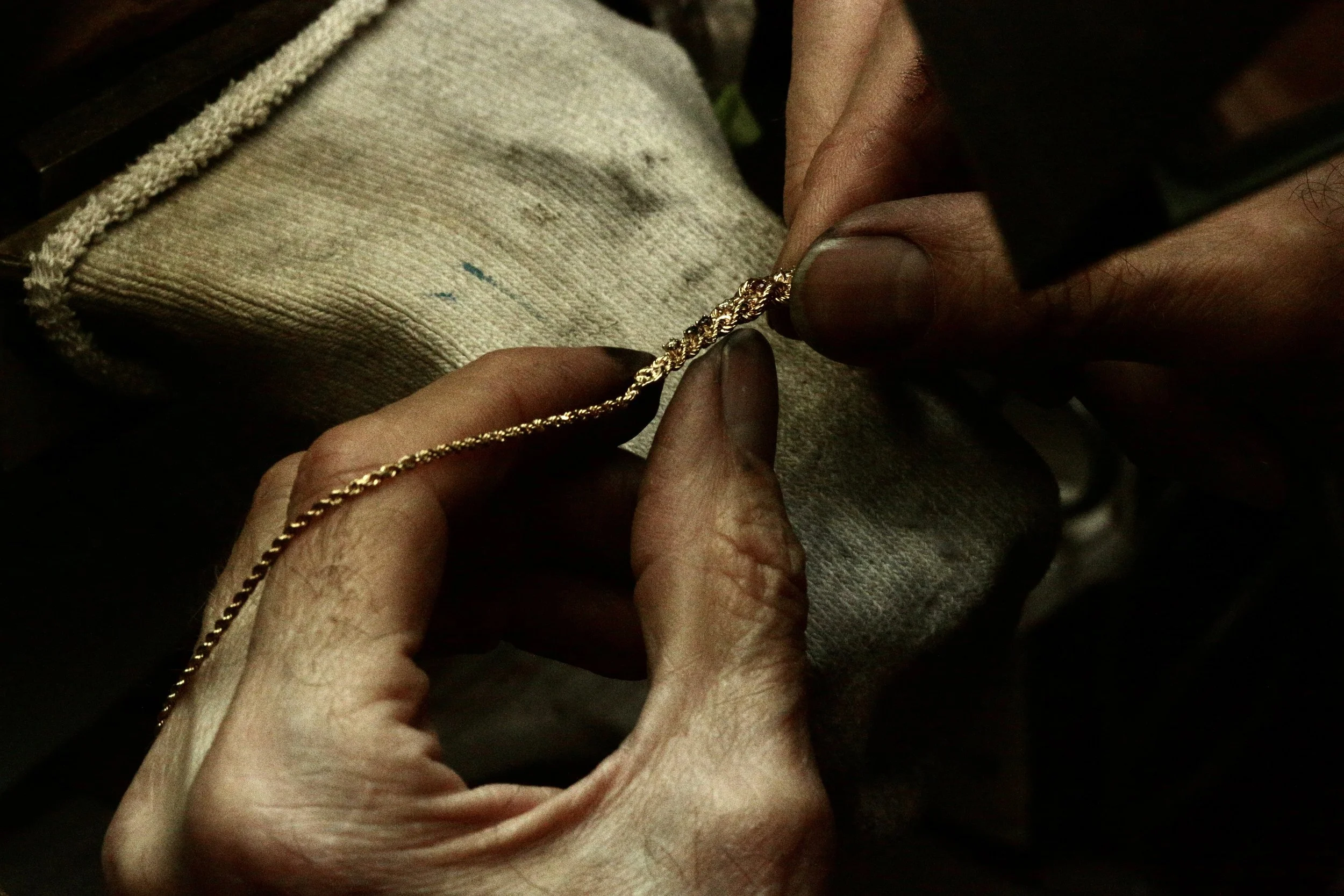 Breathing New Life into Heirlooms: The Art of Vintage Jewelry Repair