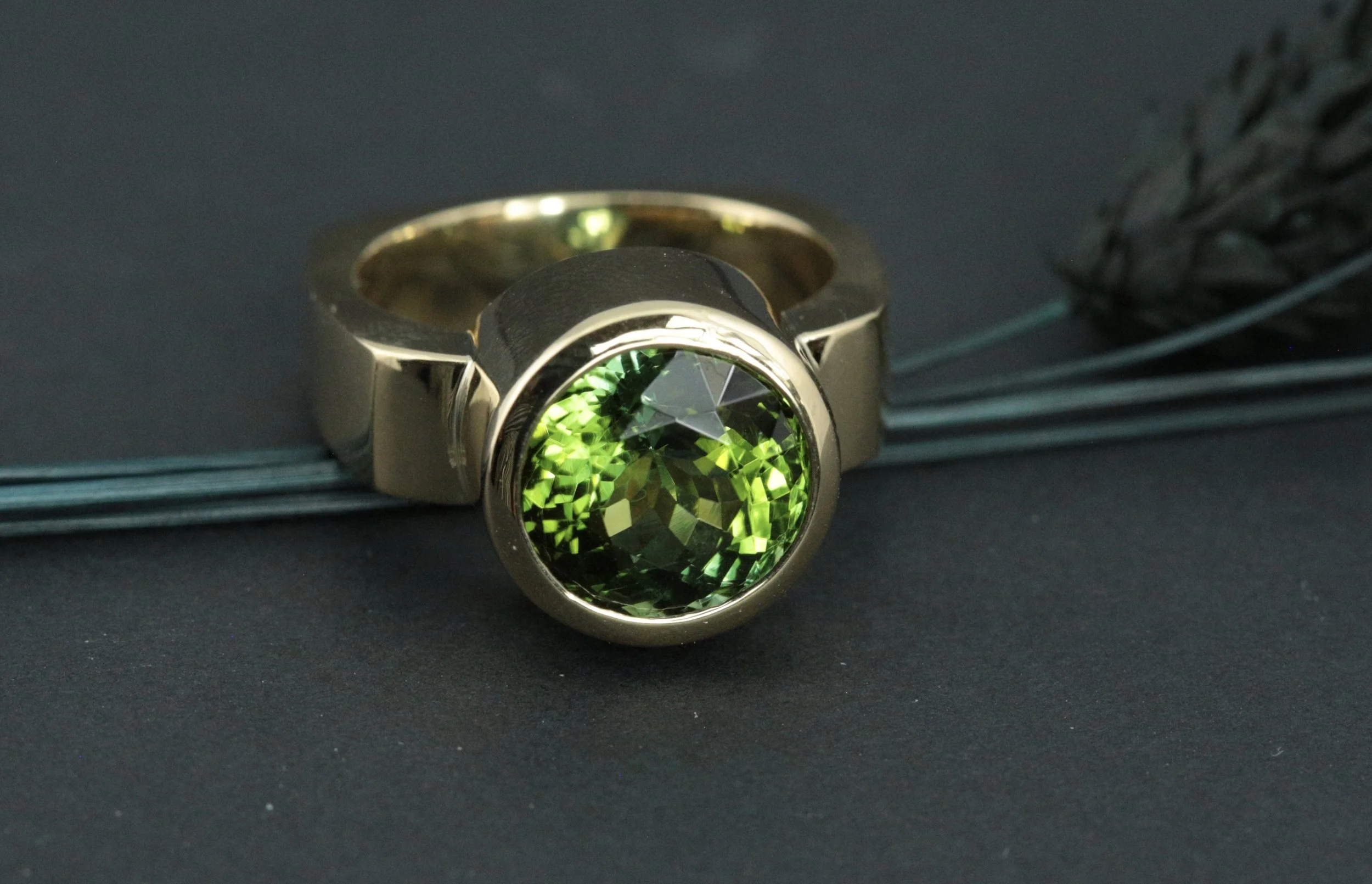 Matching tourmaline 18k yellow gold ring custom designed and handcrafted at Stark Jewelers ini Sacramento