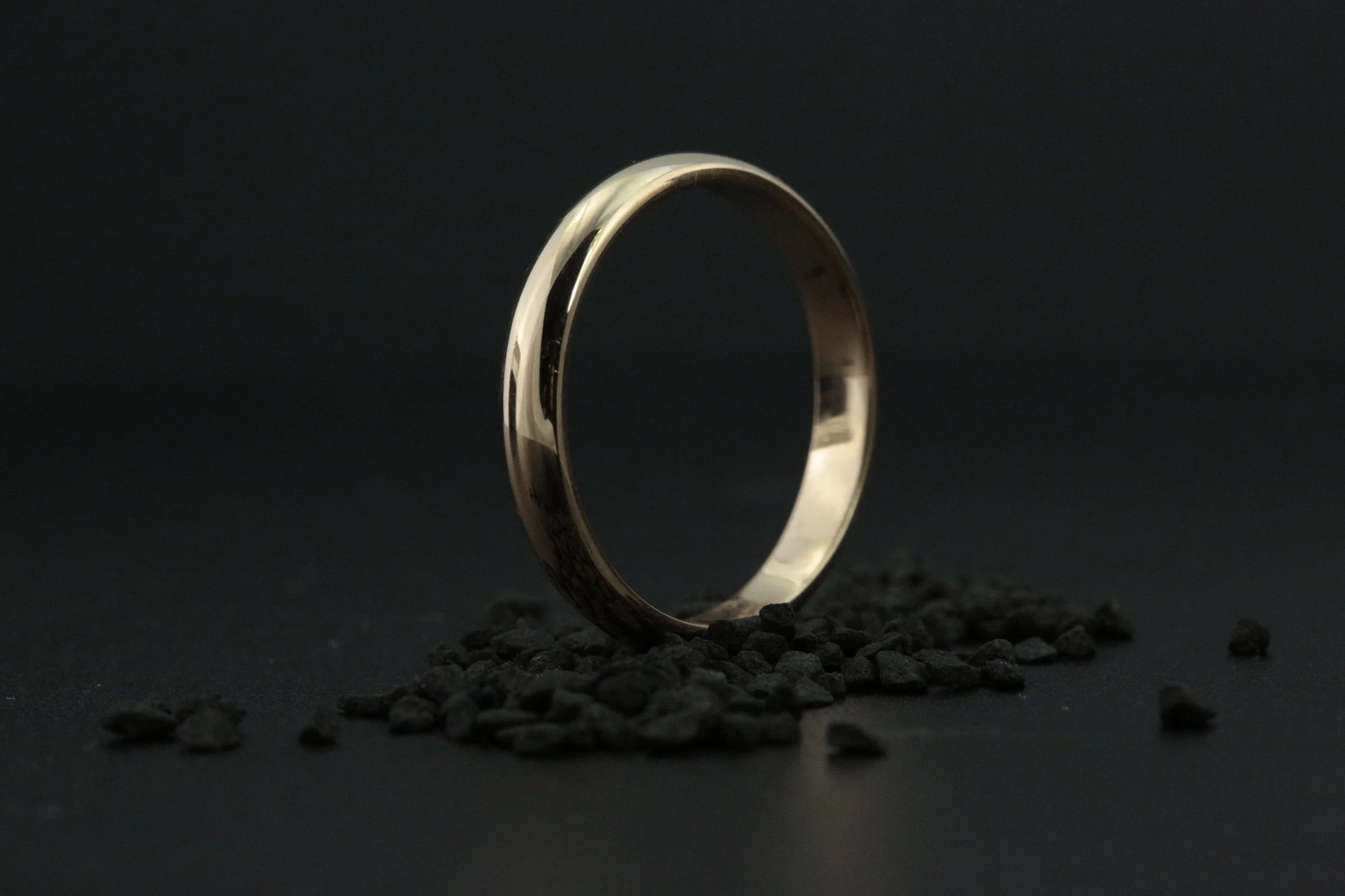 stark jewelers bespoke men's plain band collection 