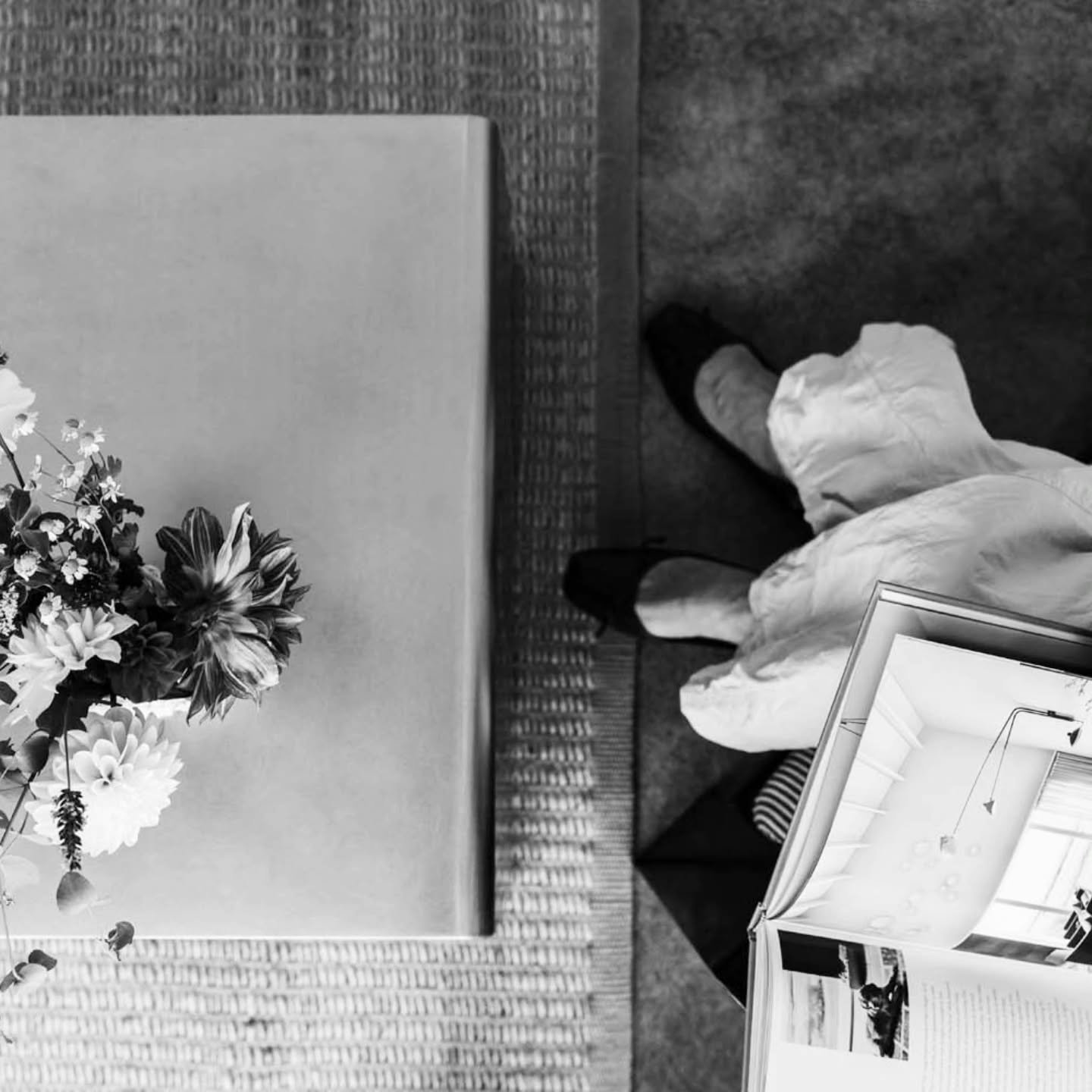 Bespoke stainless steel coffee table 
📷 @s_g_editorial