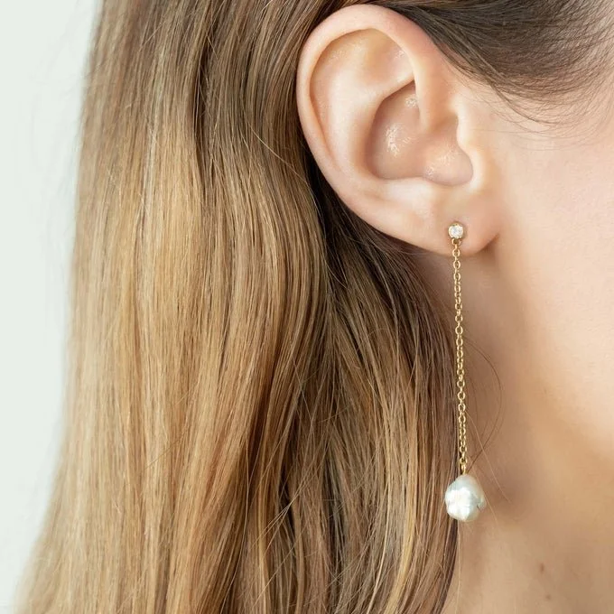 common era pearl drop earrings.jpeg