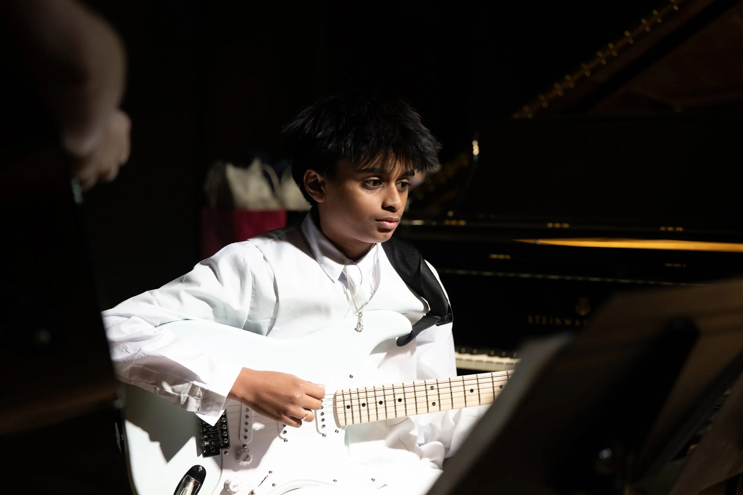 adult-guitar-lessons-st.paul.jpg