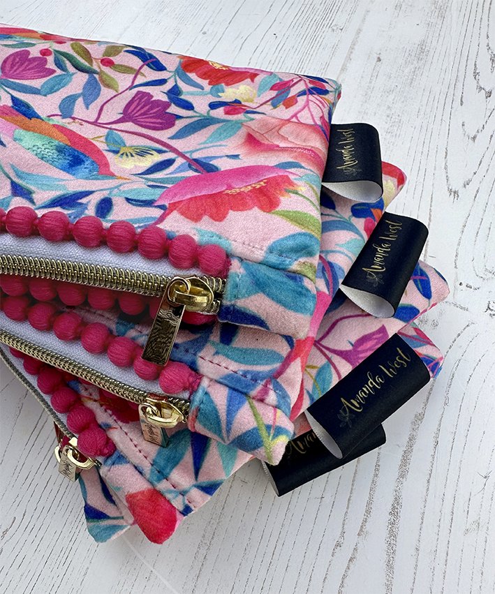 Amanda+West+pom+pom+pouches+Catherine+Blush.jpg
