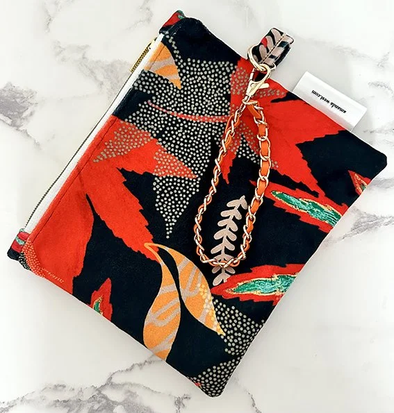 +amanda+west+detachable+wristlet+acer_4.jpg