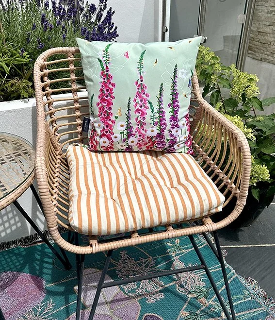 *+Amanda+West+Foxgloves+Pale+Green+Waterproof.jpg