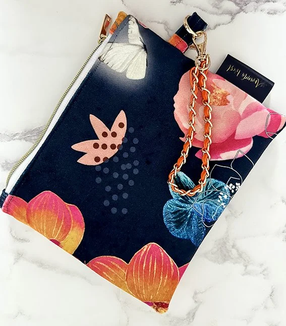 amanda+west+detachable+wristlet+pouches+peony+orchid_5.jpg (Copy)