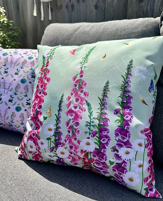 _Amanda+West+Foxgloves+Pale+Green+Waterproof.jpg