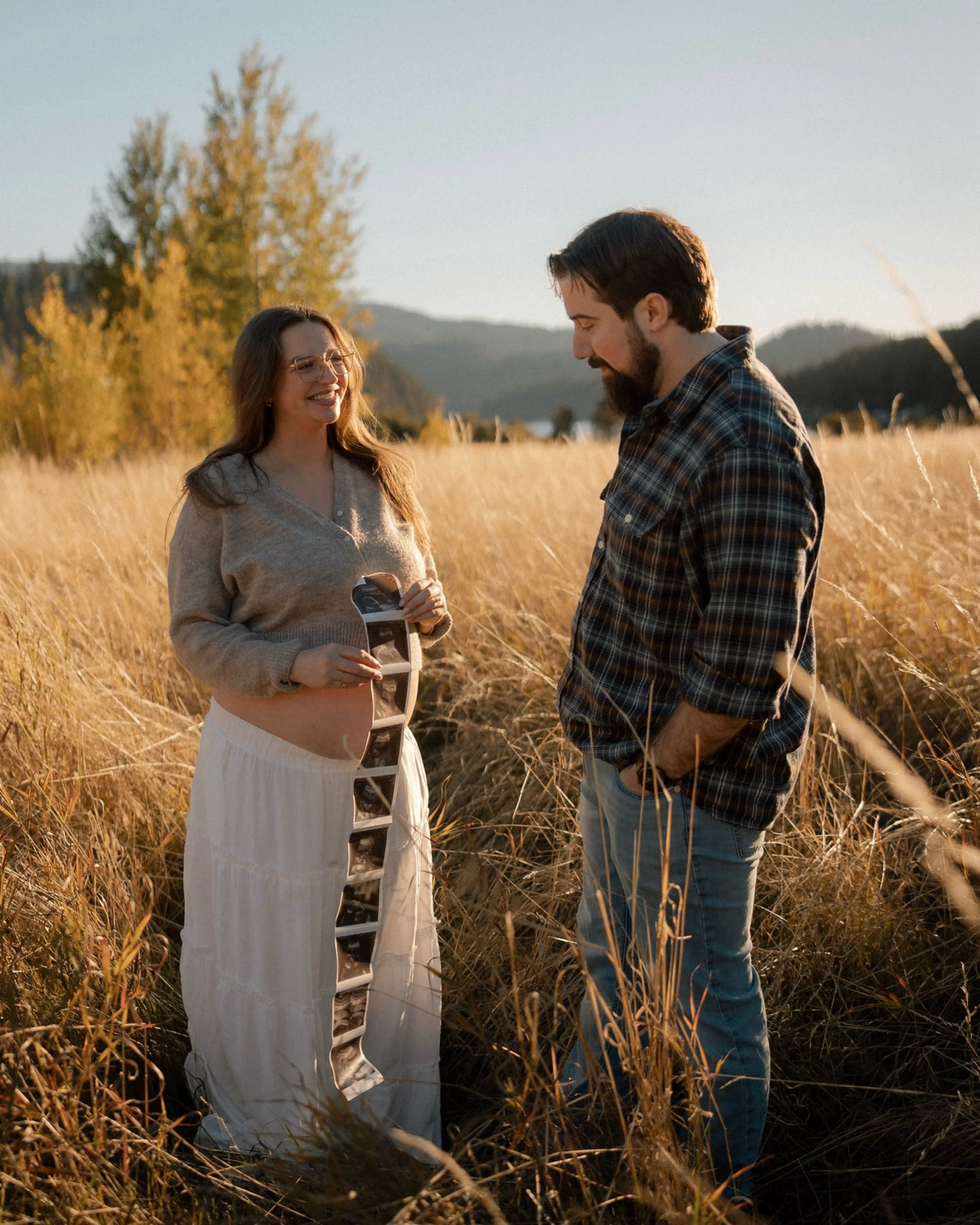 Their biggest adventure yet ✨

I had the honor of meeting Skylar &amp; Jillian this past weekend and capture their maternity session awaiting their new baby. This couple has seen it all, and have adventured around the country living in a sprinter van