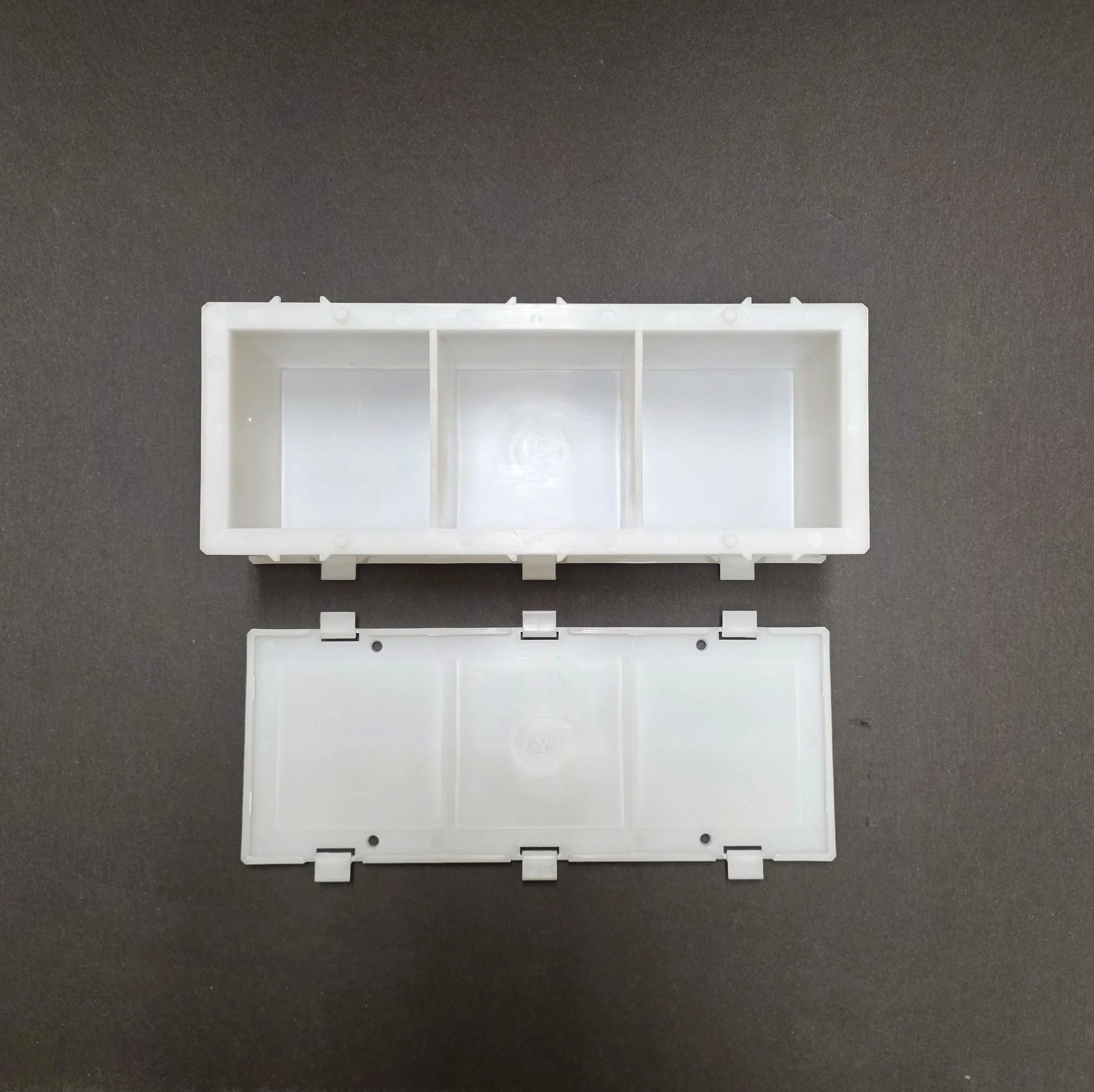 75mm plastic cube gang B.jpg