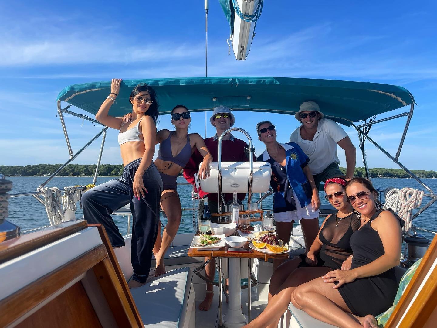 Had the best time sailing with these mamaSEAtas. Can&rsquo;t wait to do it again! Summer is just beginning 😎