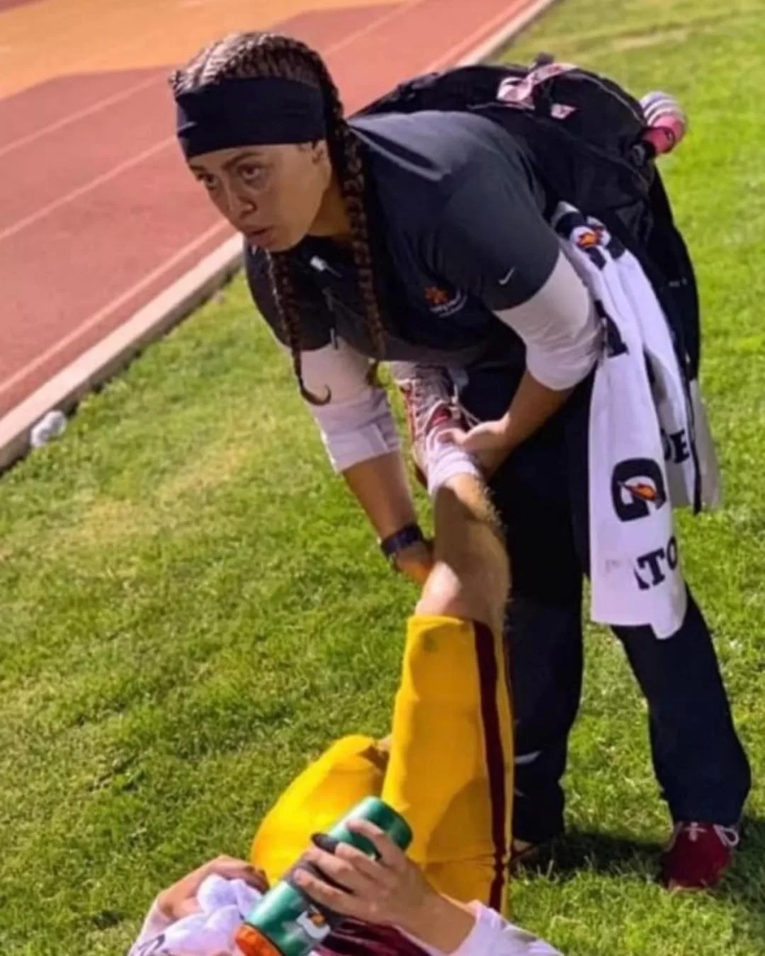 When a Camarillo football coach collapsed from a seizure just before kickoff late last month, Head Athletic Trainer at Oxnard High School Jessica Fortner, MA, ATC, rushed to his side. Working with fellow ATs and EMTs, she provided immediate care unti