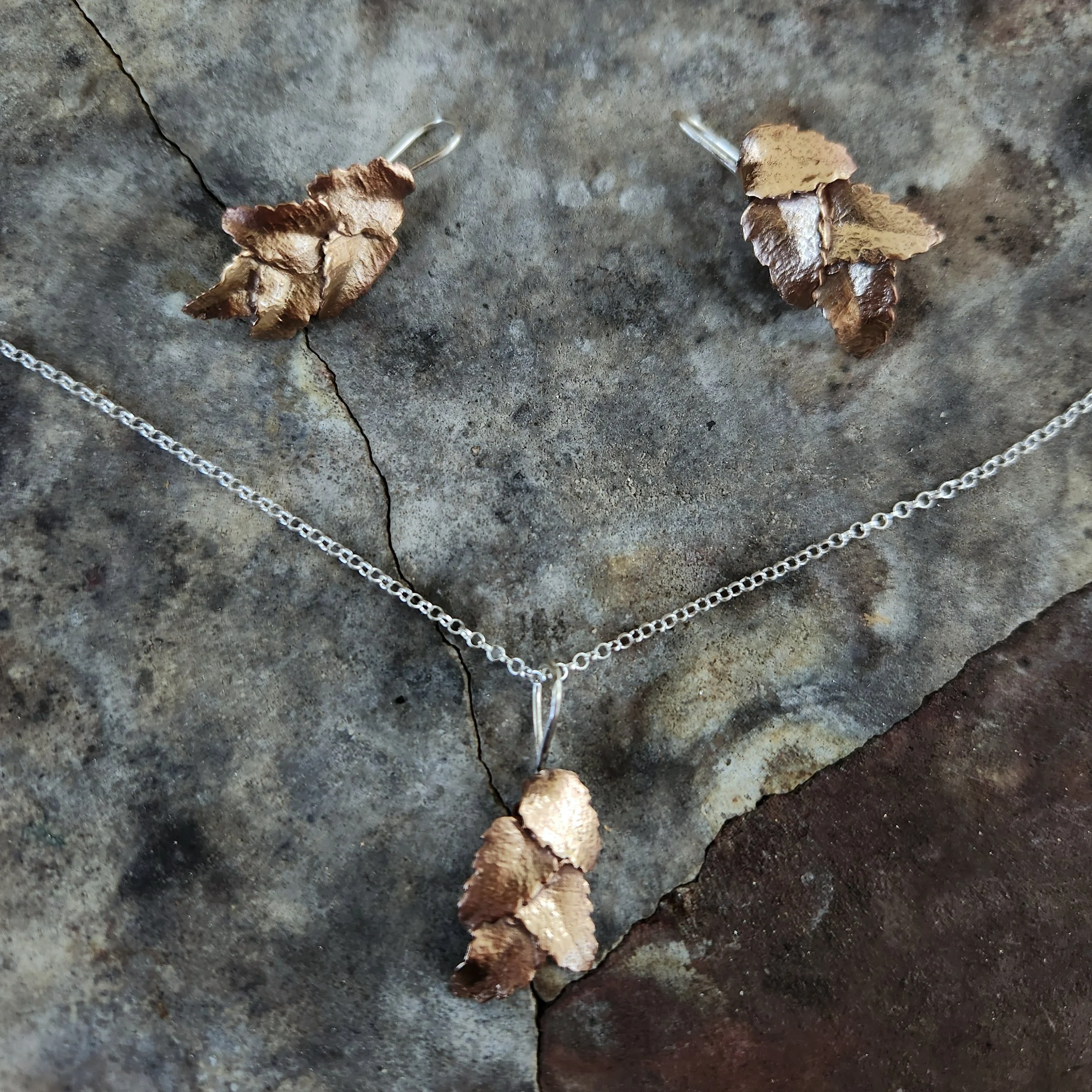 Myrtle leaf cluster - earrings and pendant.jpg