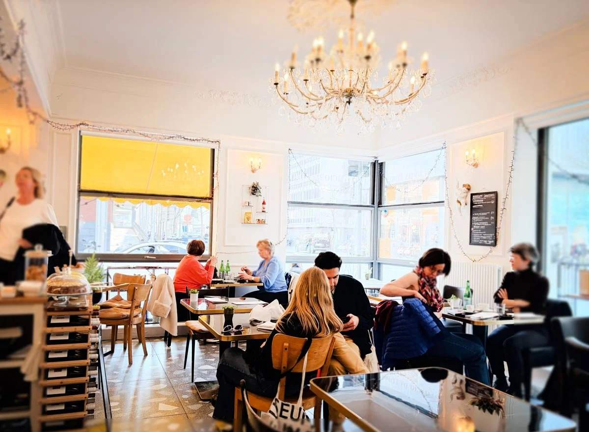 pastificio da lory hopland 2è interieur zaal lunchroom