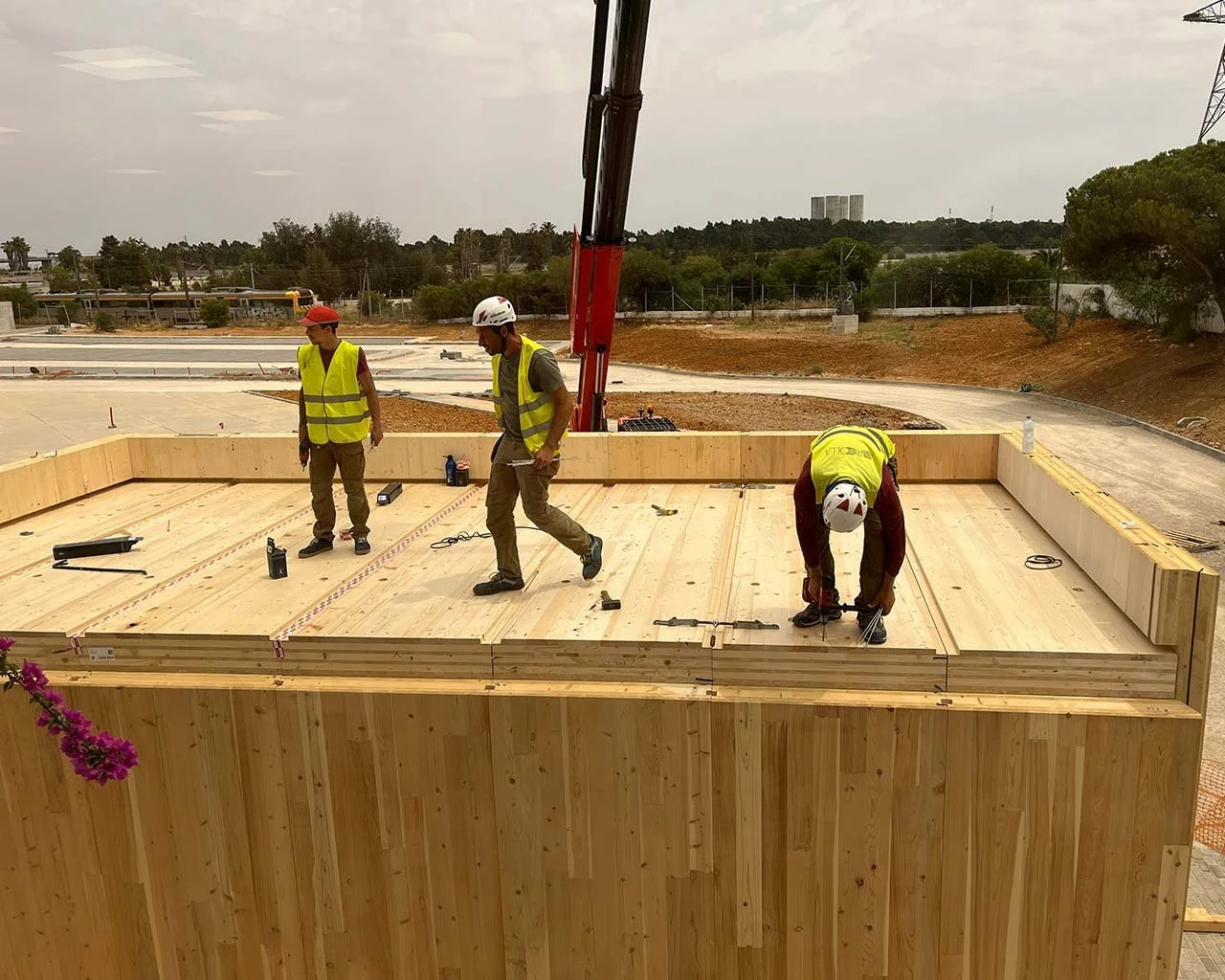 How CLT Construction Benefits Modern Projects