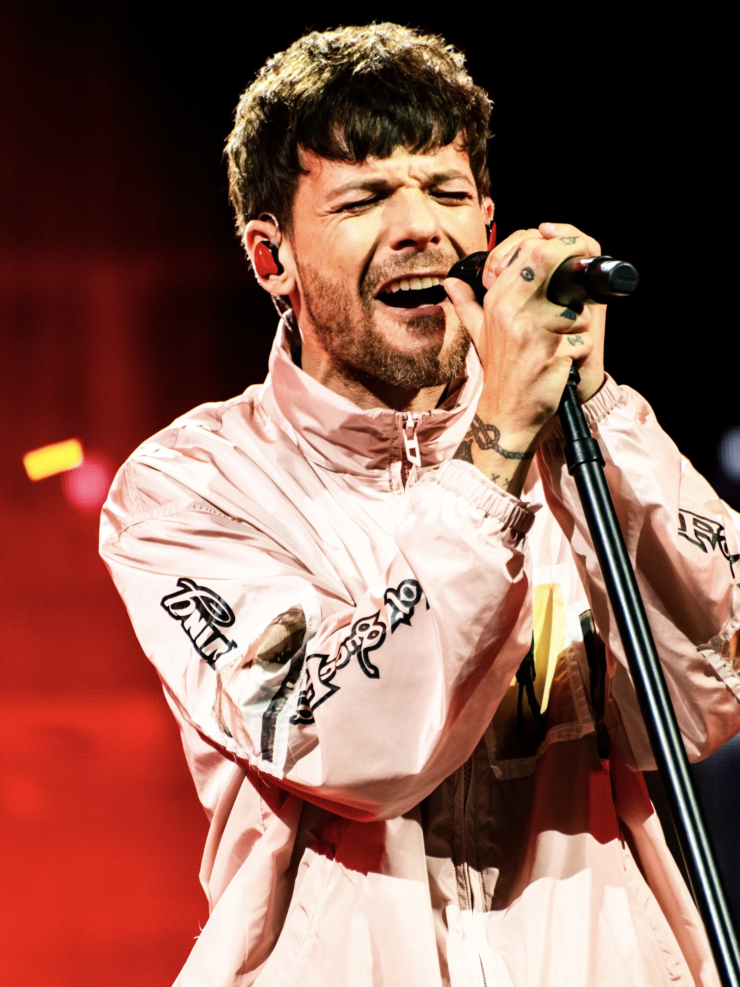 LouisTomlinsonMylesDunnePhoto-11.jpg