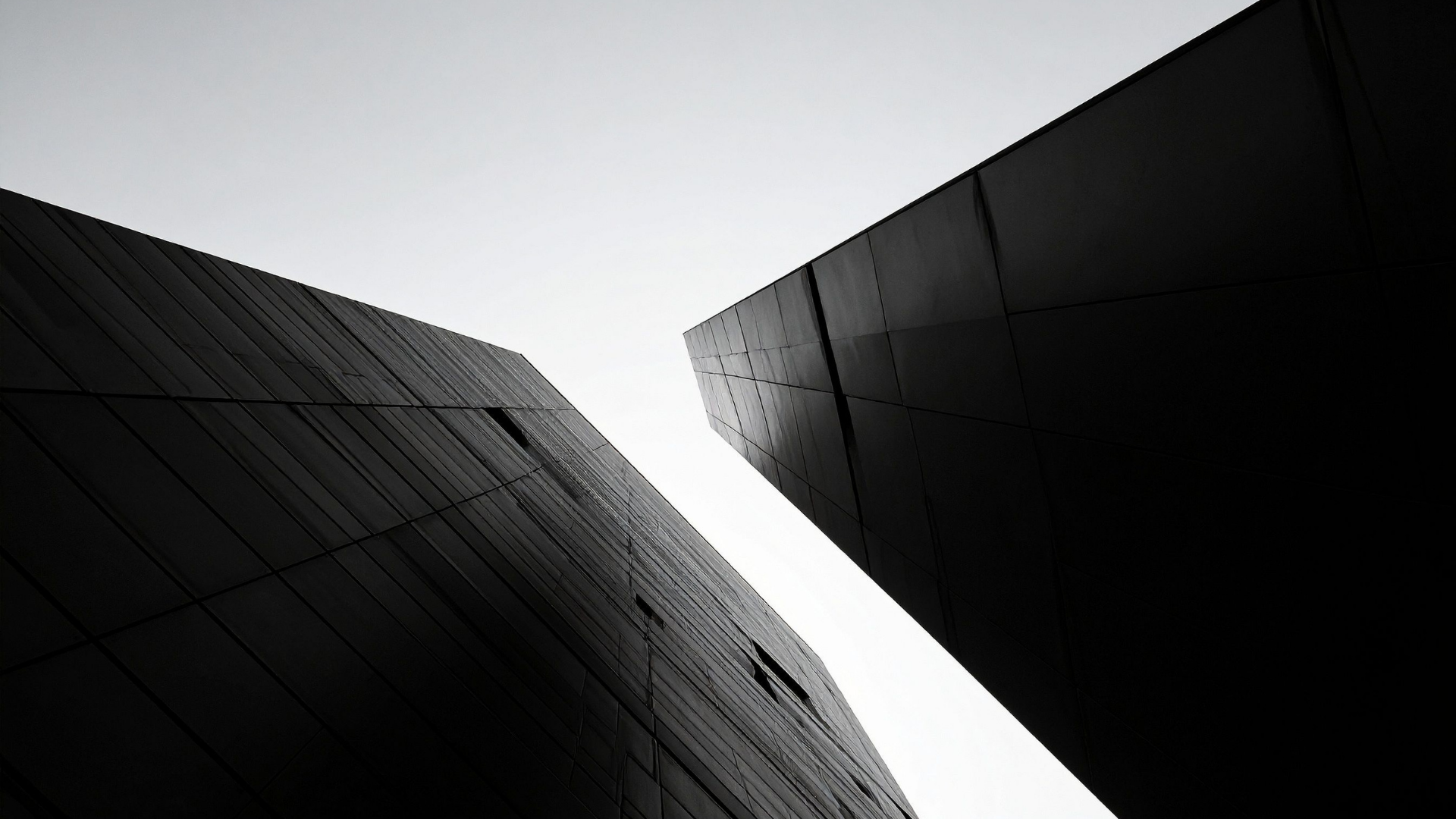 WHY SCALE NOW DECIDES THE BRAND