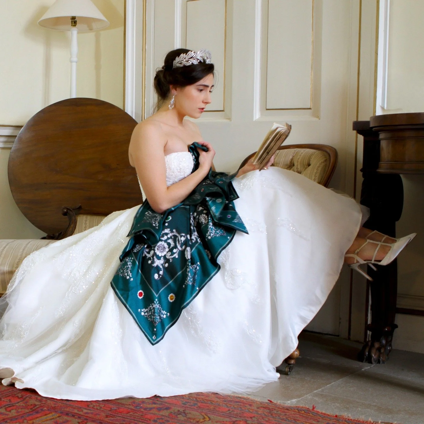 We had so much fun at this photoshoot at the beautiful Southwick Hall for our HRH COLLECTION. 

Went full out for that Royal vibe. My wonderful friends who modelled, wearing evening dresses I had made for them in the past. This one is one of my siste