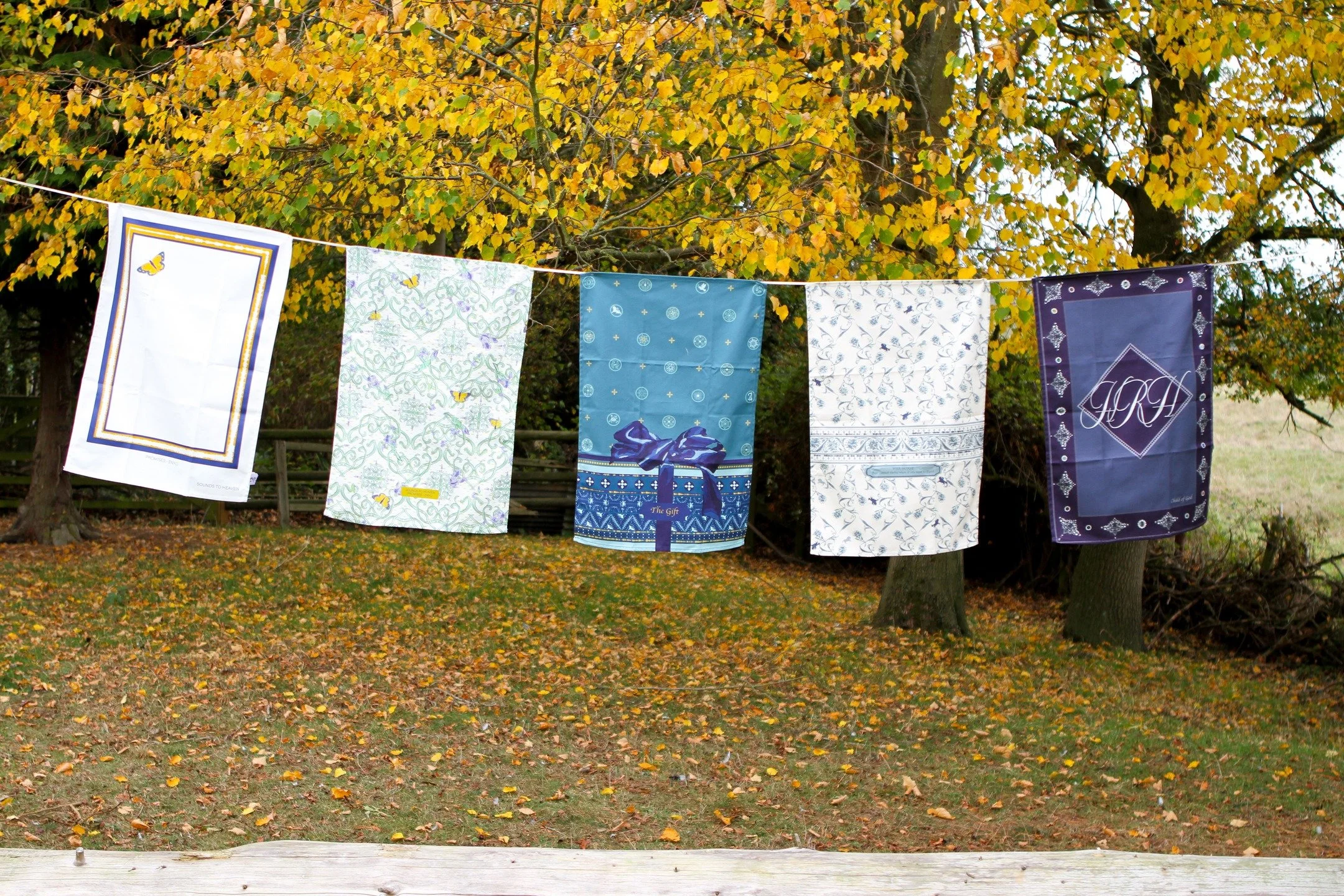 our collection of Tea towels, each connected to one of our intricate stories. Making the everyday that little bit more special ✨

#soundstoheaven #remembering #whatgodhasdone #lightoftheworld #worship #music #fashion #somethingmeaningfull #howitstart