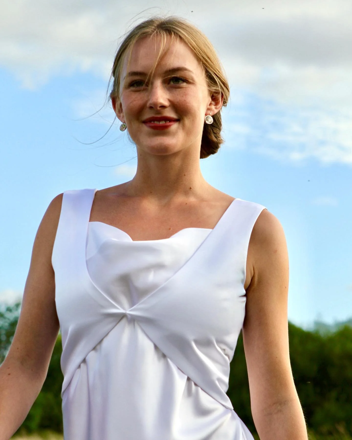 Simple yet elegant Jane Gown. 

 #weddingsuit #bridalsuit #wedding #bridalcoat #bride24 #bride25 #bridalgown #dressedinwhite #madeinengland #madetoorder #bridalparty #weddingbliss #loveconquersall #bridalcollection #coolbride #renaisanceinspired #rom