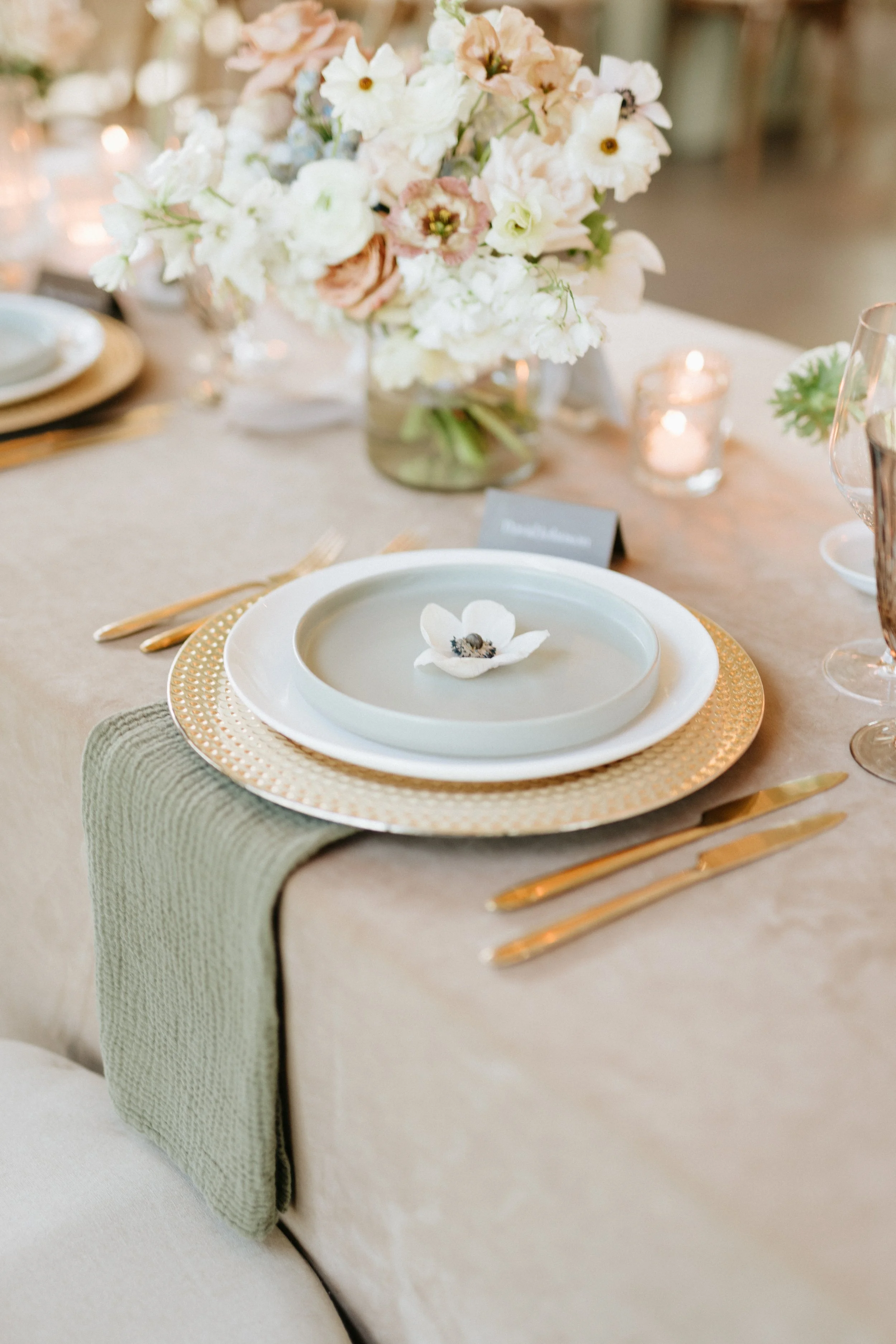 Green and Cream Tabletop Details