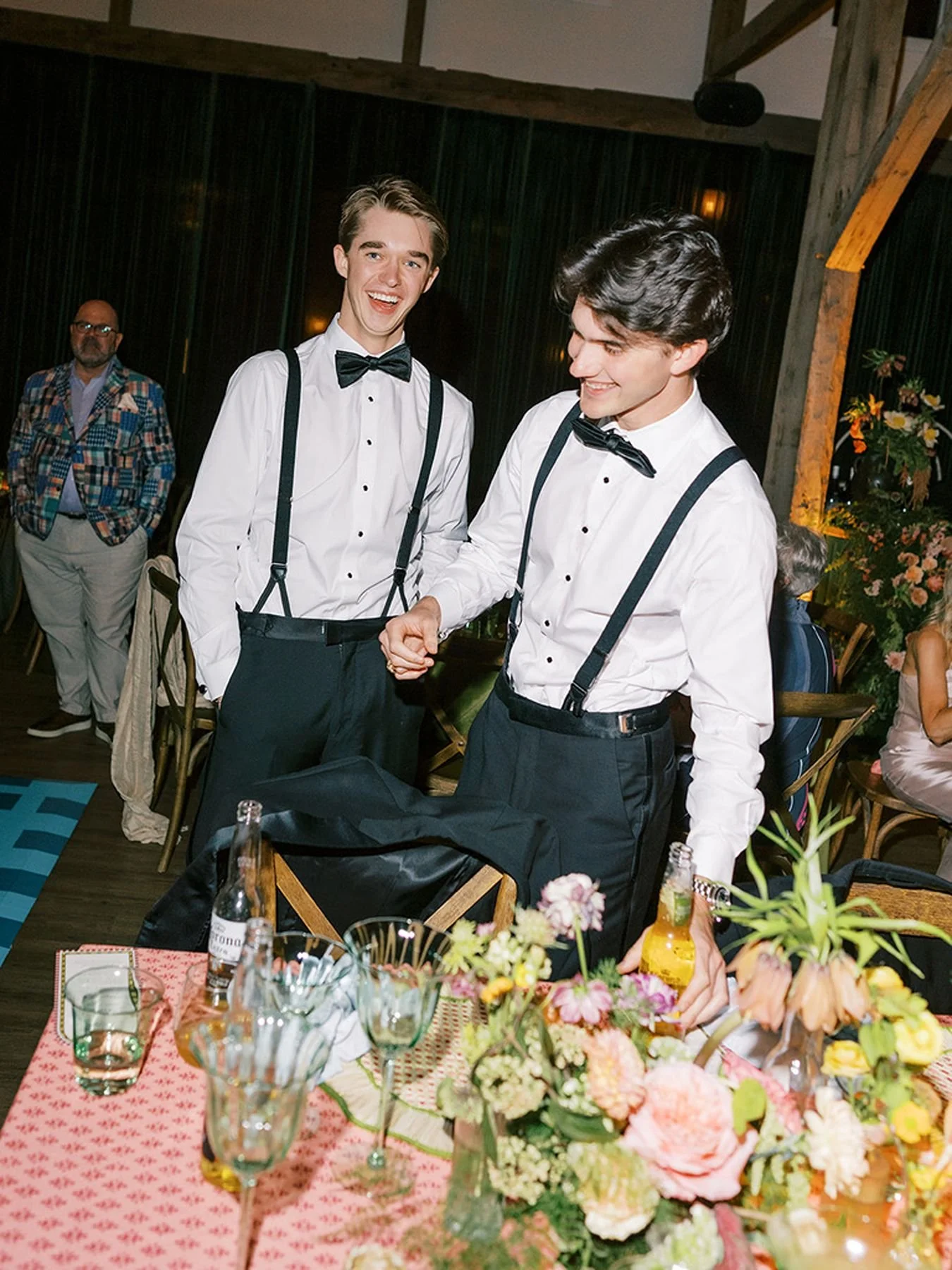 Guest Experience at Wedding Reception in Round Top | destination wedding planner Epoch