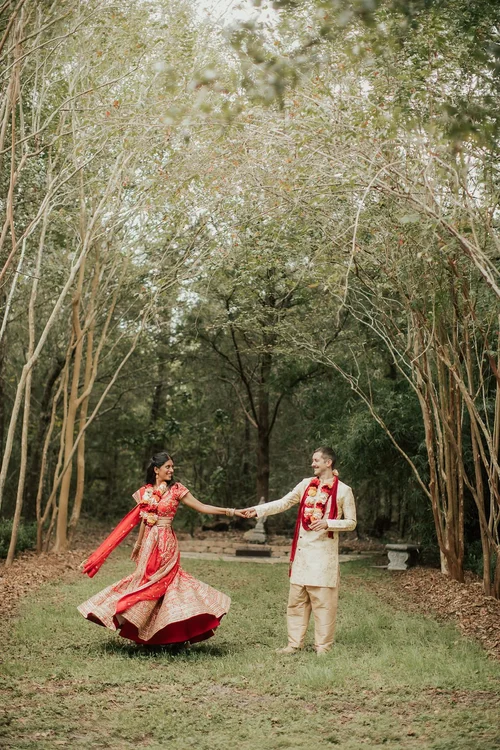 Micro Hindu Fusion Wedding in a Lush Houston Backyard | EPOCH CO+ ...