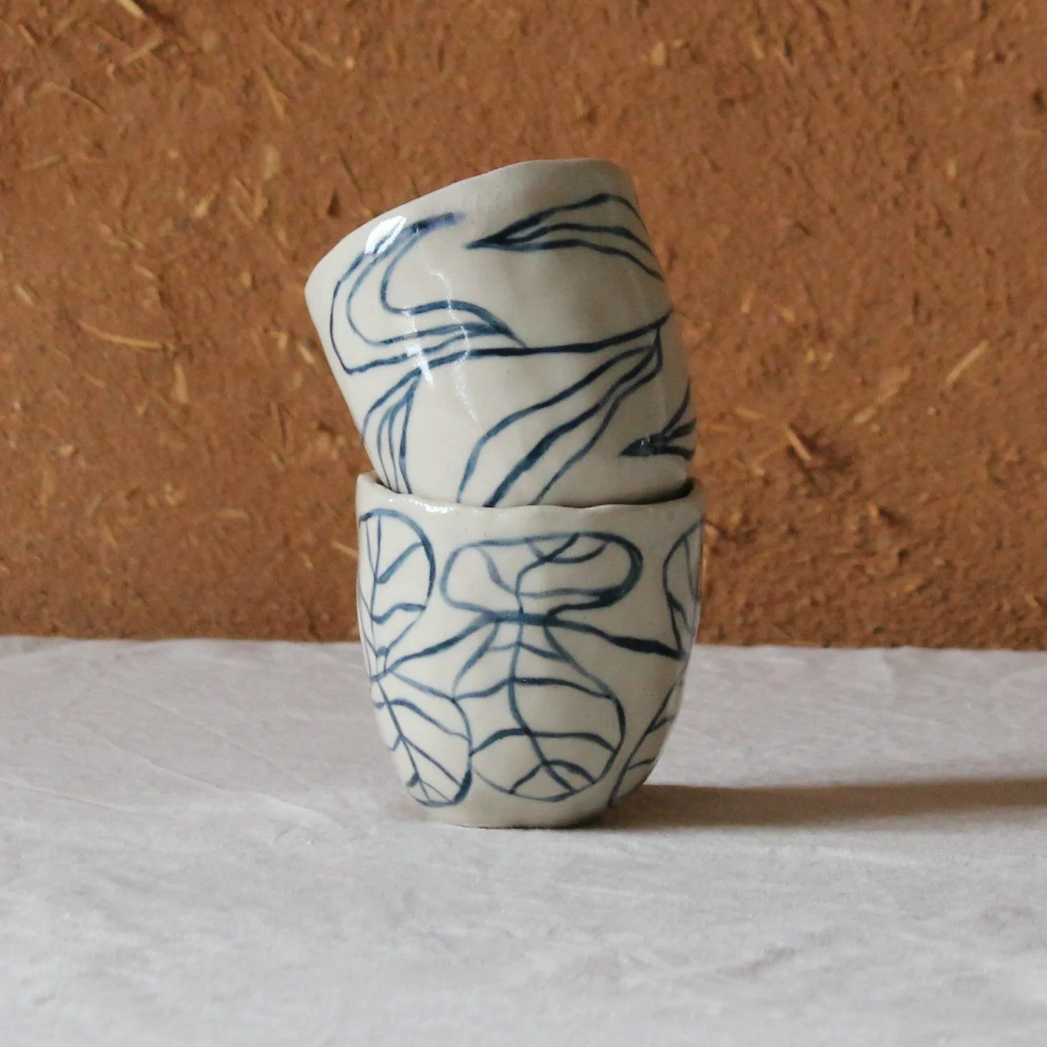 tasse-cafe-gres-duo-eucalyptus-bleu-filaire-saule-bleu-filaire-nanteau-sur-lunain