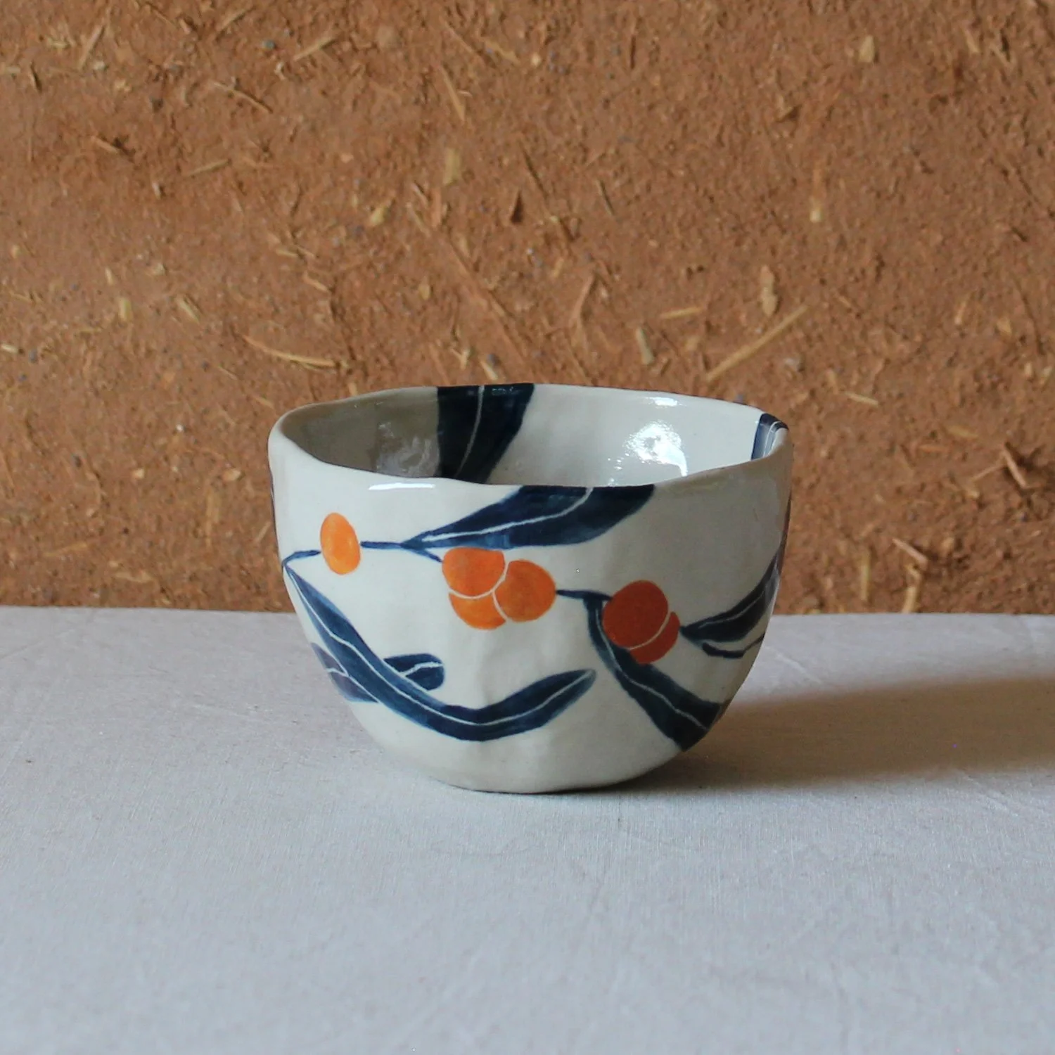 petit-bol-gres-peinture-argousier-bleu-orange-nanteau-sur-lunain.jpg
