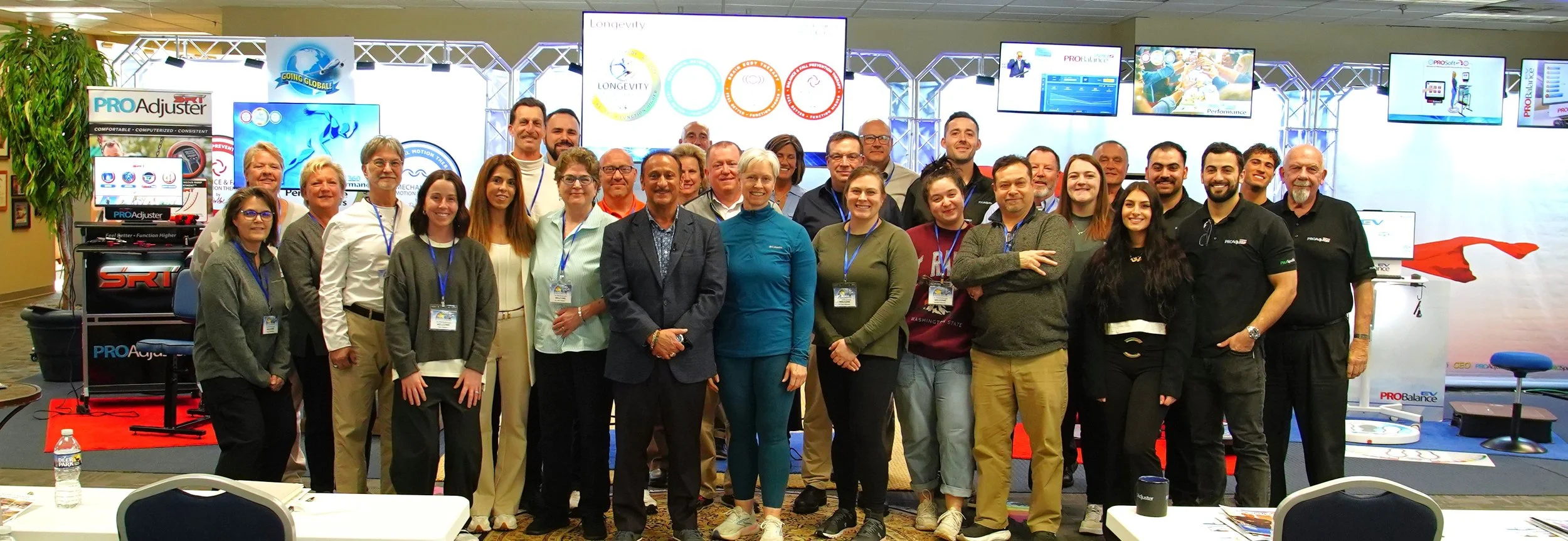 Group DSC09578 adj.JPG