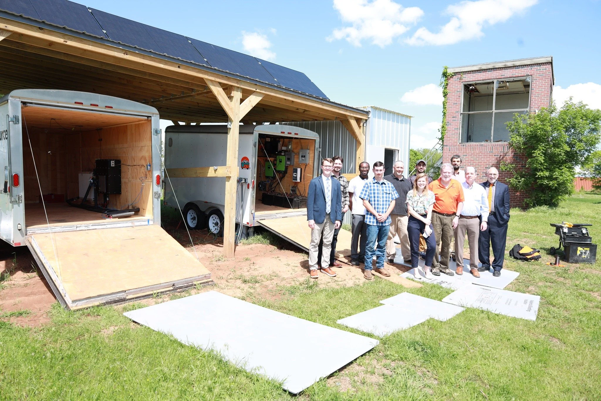 🌎 Exciting Progress from the Senior Design Team: Off The Grid-Tiny House presented their work at the 2025 OSU CEAT Senior Design Expo last Friday, April 25th.

We are proud to share that our CIBS-affiliated research project is making great strides t