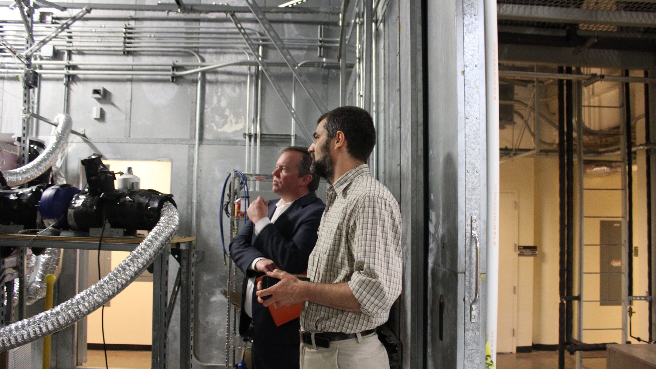 Today, Monday, June 2nd, 2025, the Center for Integrated Building Systems' (CIBS) faculty had the honor of hosting Chris Schinnerer, Deputy Secretary of Energy and Environment for the State of Oklahoma for laboratory tours.
As part of the visit to Ok