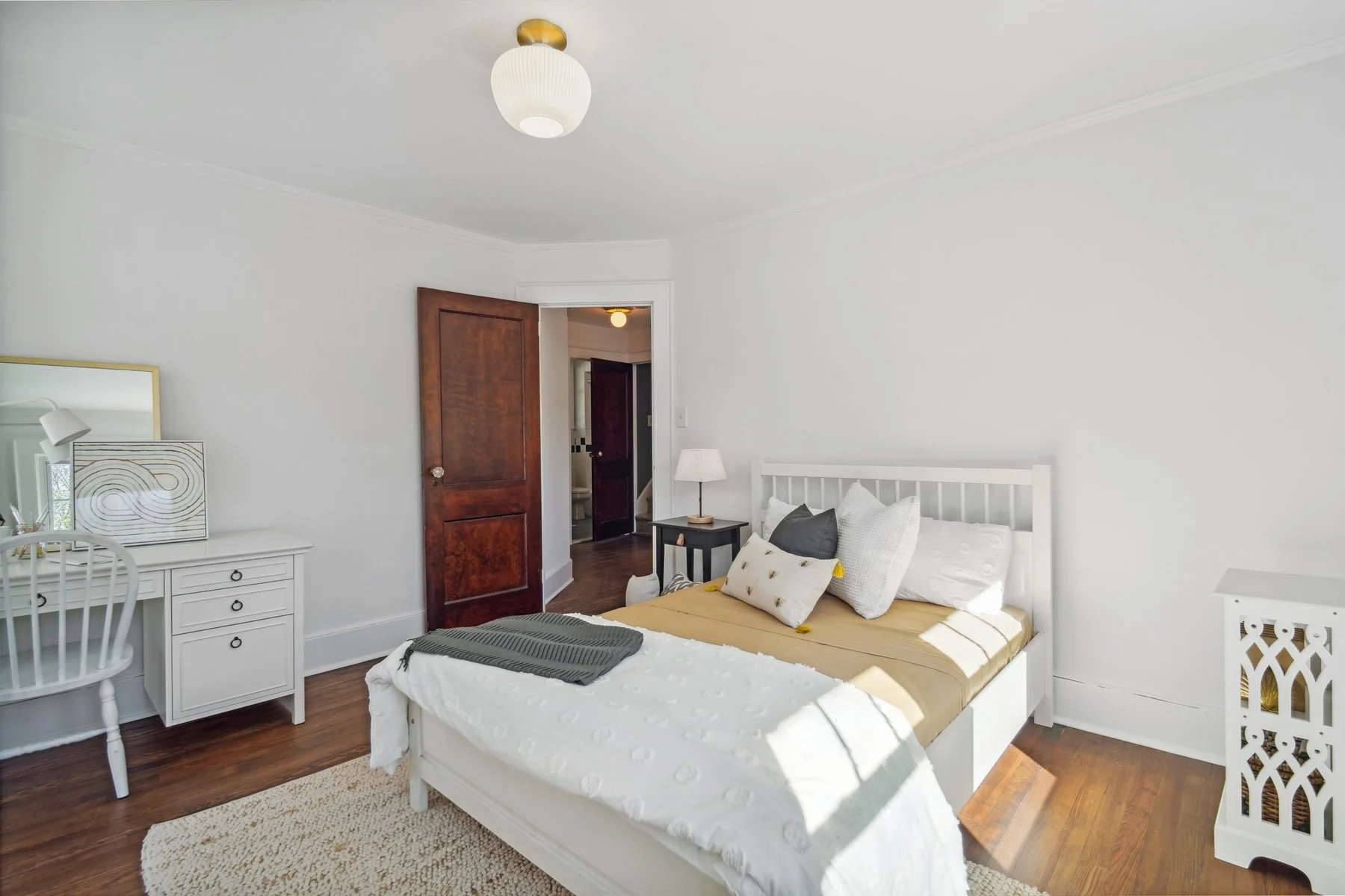 9 Yale Street Maplewood Bedroom