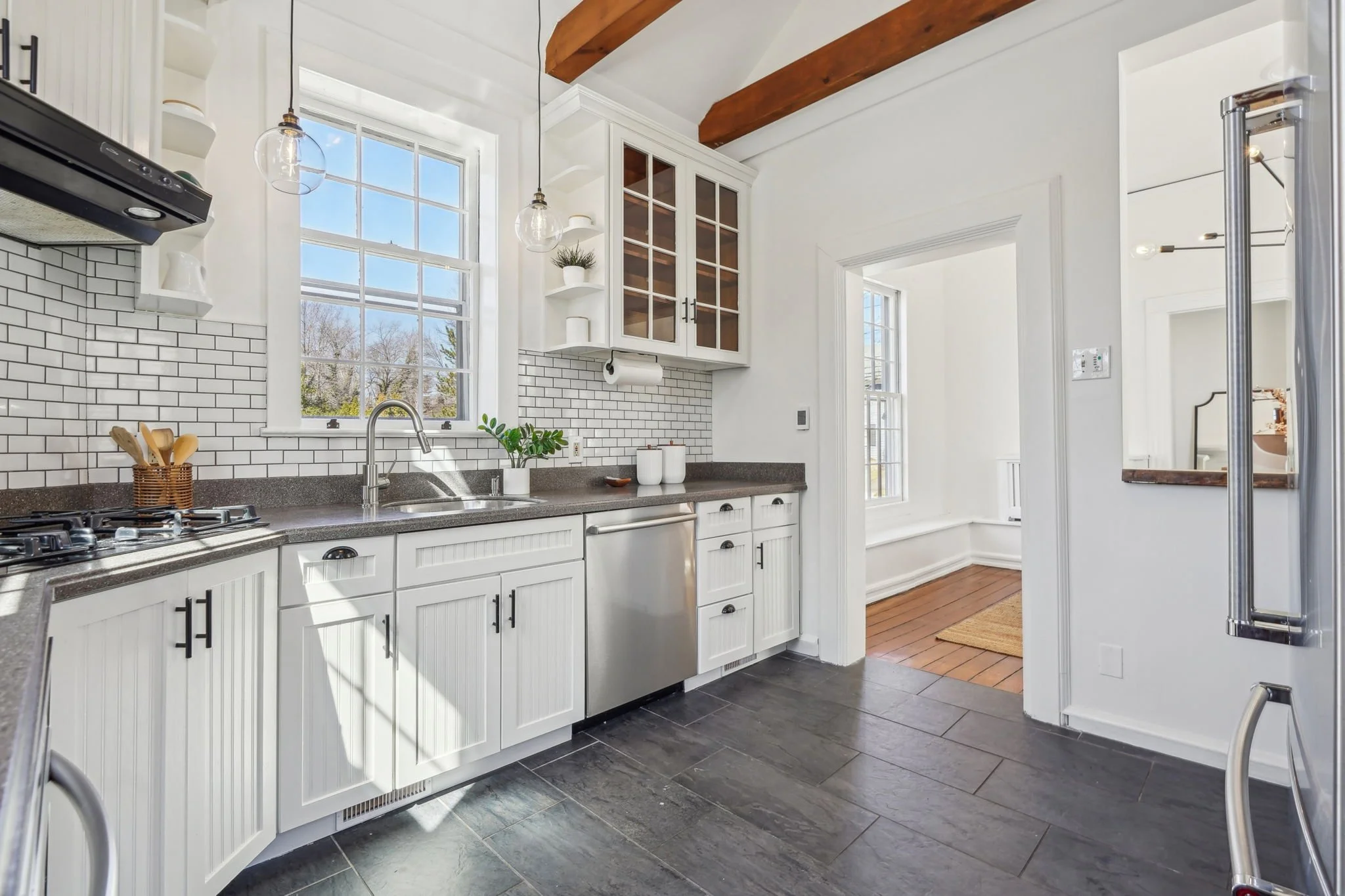88Tuscan_Kitchen_2.jpg