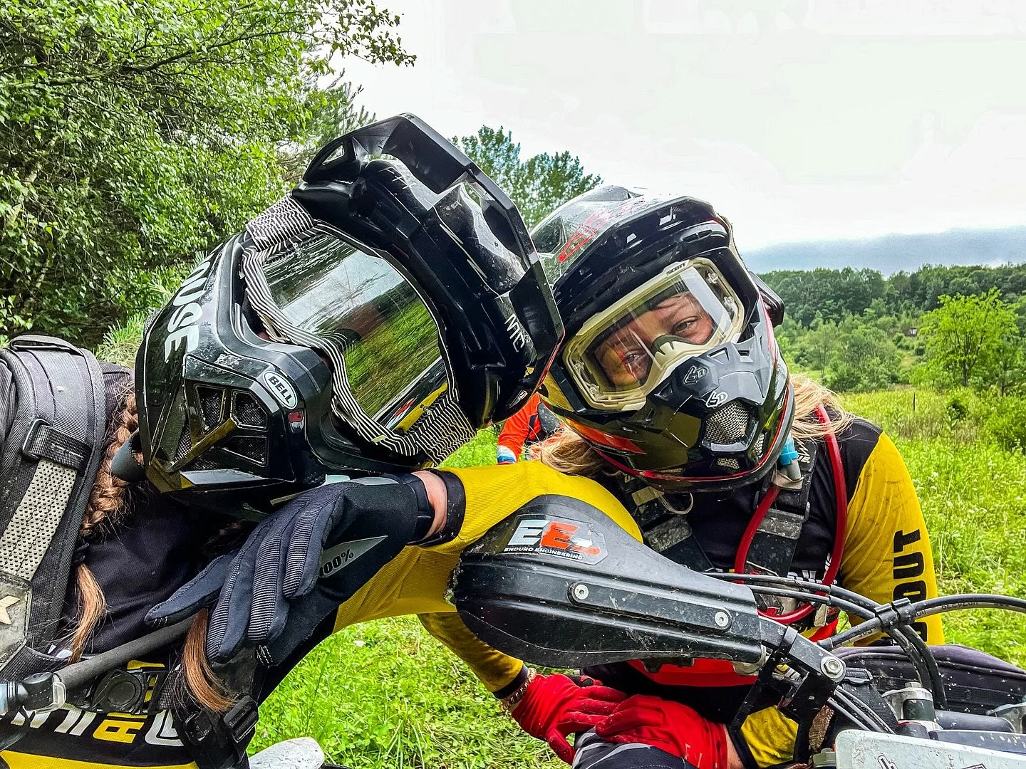 Already missing all our #fastfriends from last weekend&rsquo;s @overandoutmoto Coed Offroad Campout! Take us back!!!✌️