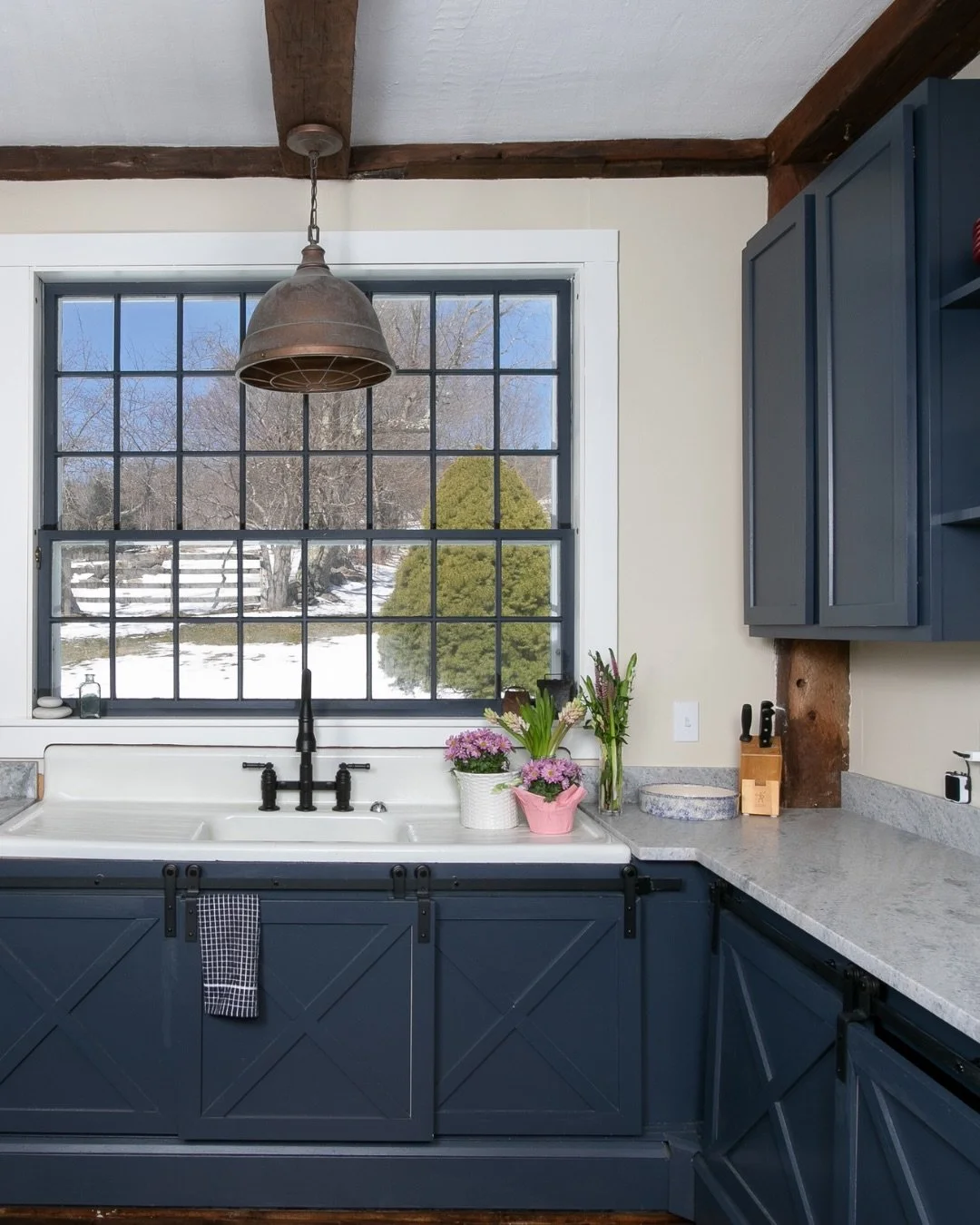 Spring in Vermont comes with a little fine print: mud season first. And, usually one more nor&rsquo;easter too 🤪 #foolsspring 

BUT the ☀️ sunshine is getting warmer (!) the 🤸&zwj;♀️days are getting longer (!!) and the 🌱 buds on the trees are not 