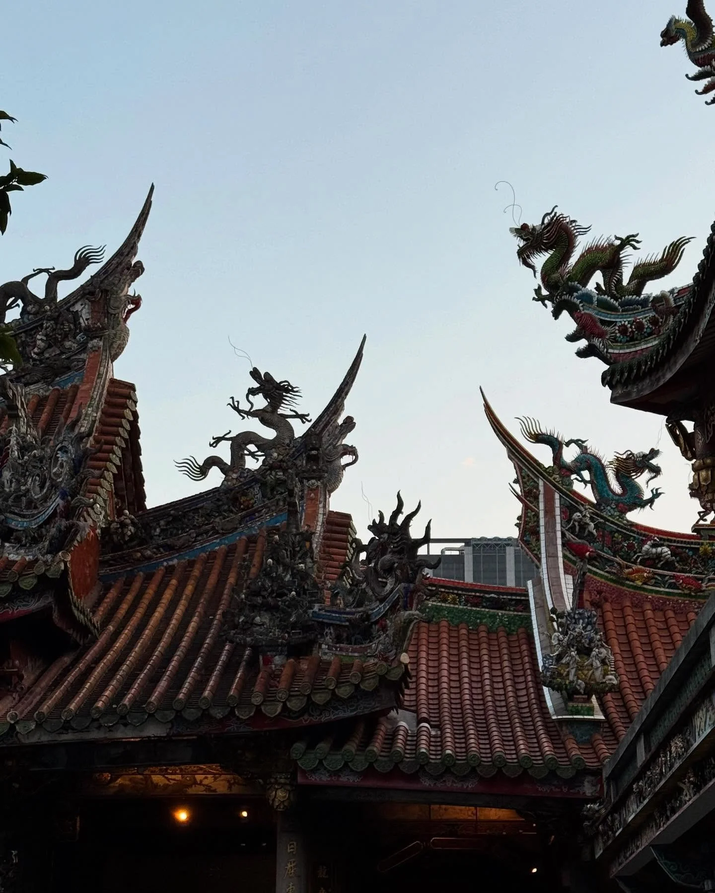 Learning from Taipei. Roof architecture is absolutely stunning.