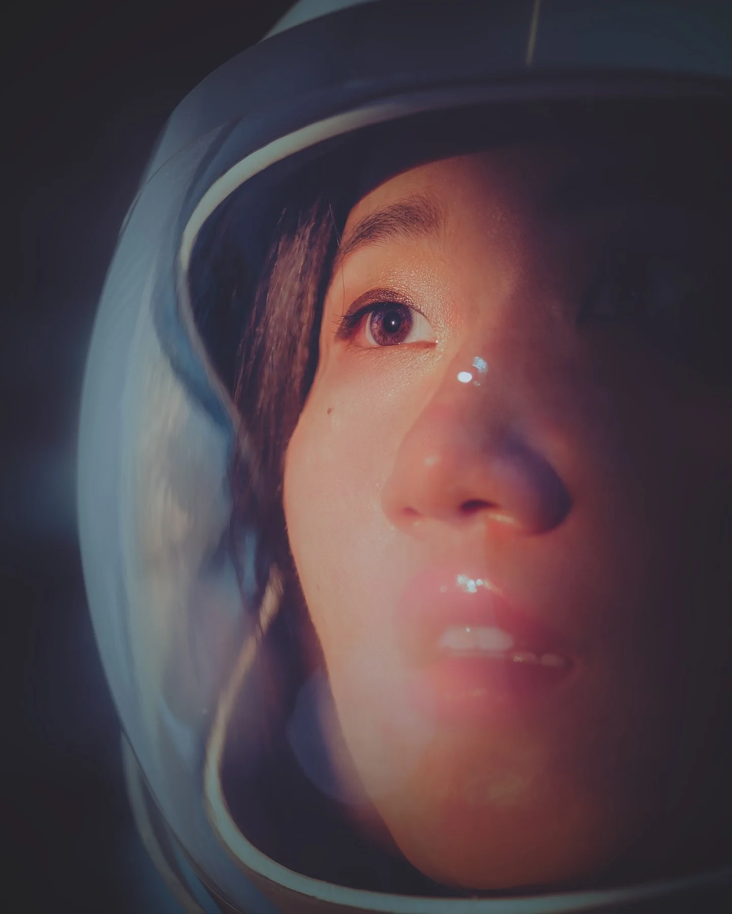 A lovely, creative Saturday photo shoot with one of my favorite models, philosophers, and people in general: @artistical.zi 

Thanks to @julia_rose95 for the help!

#sᴛᴜᴅɪᴏᴘʜᴏᴛᴏɢʀᴀᴘʜʏ
#bostonphotographer
#conceptualphotography
#portraitphotography