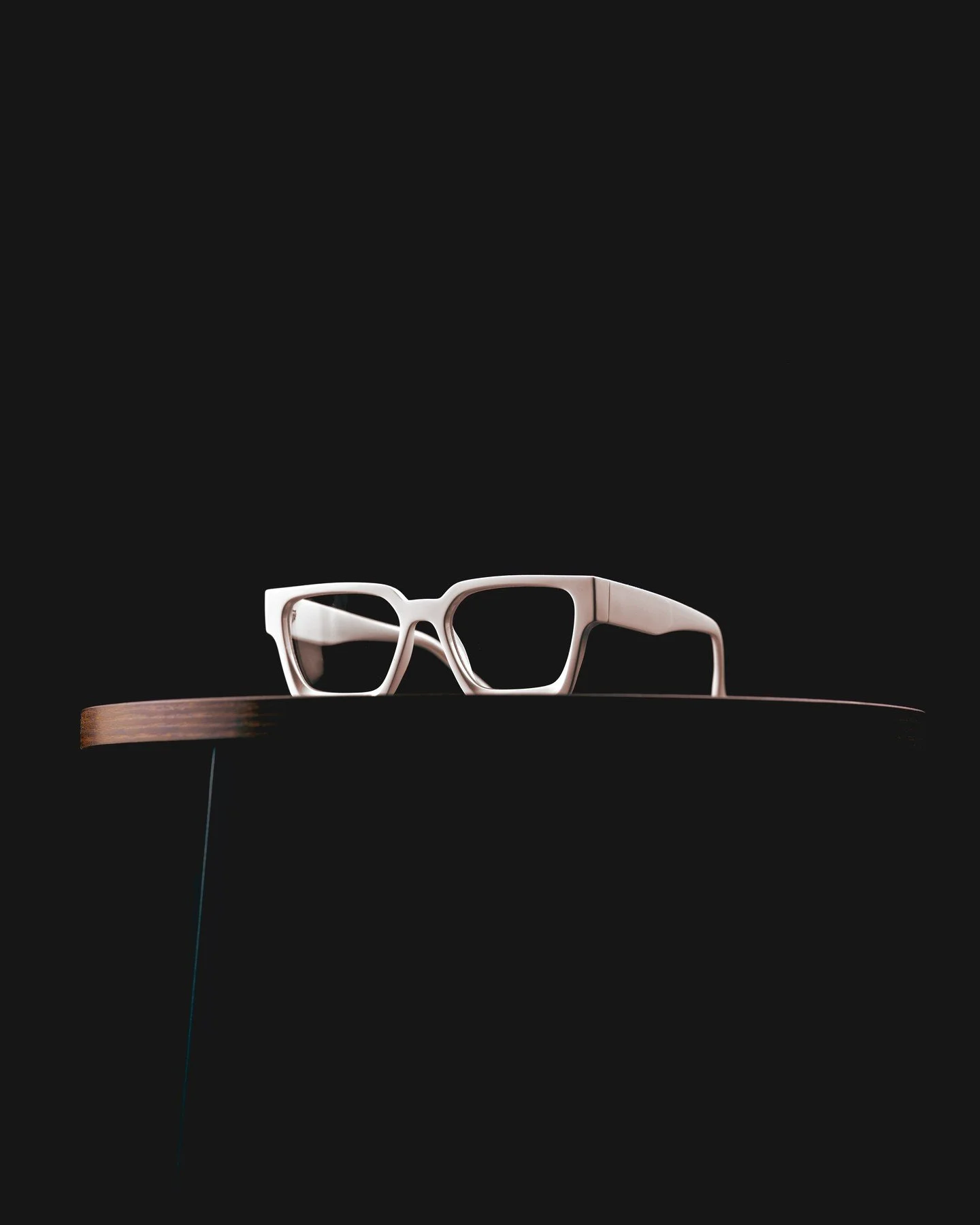 Four eyes never looked so good.

#bostonphotography
#studiophotography
#productphotography
#massphotography