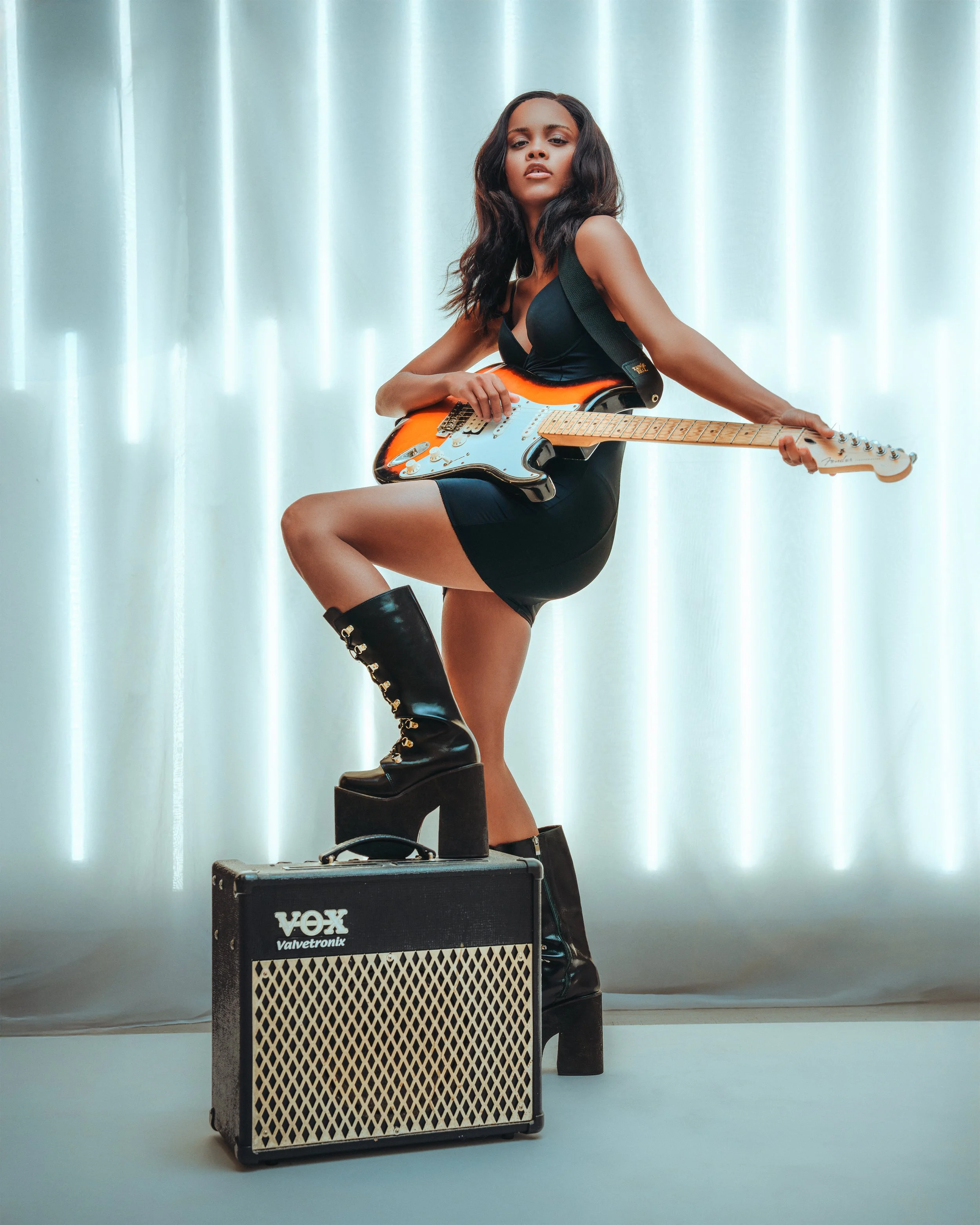 tyjaya_rockstar_lightwall_02.jpg